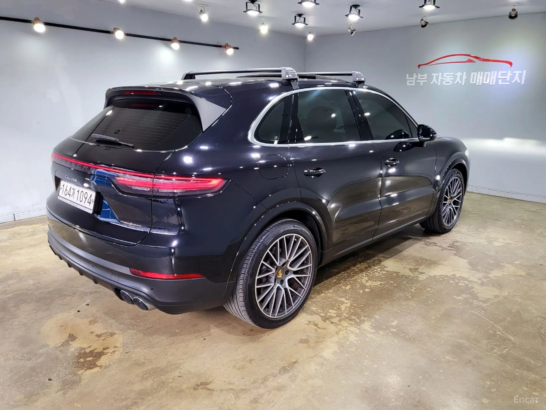 Porsche Cayenne (PO536) превью 3
