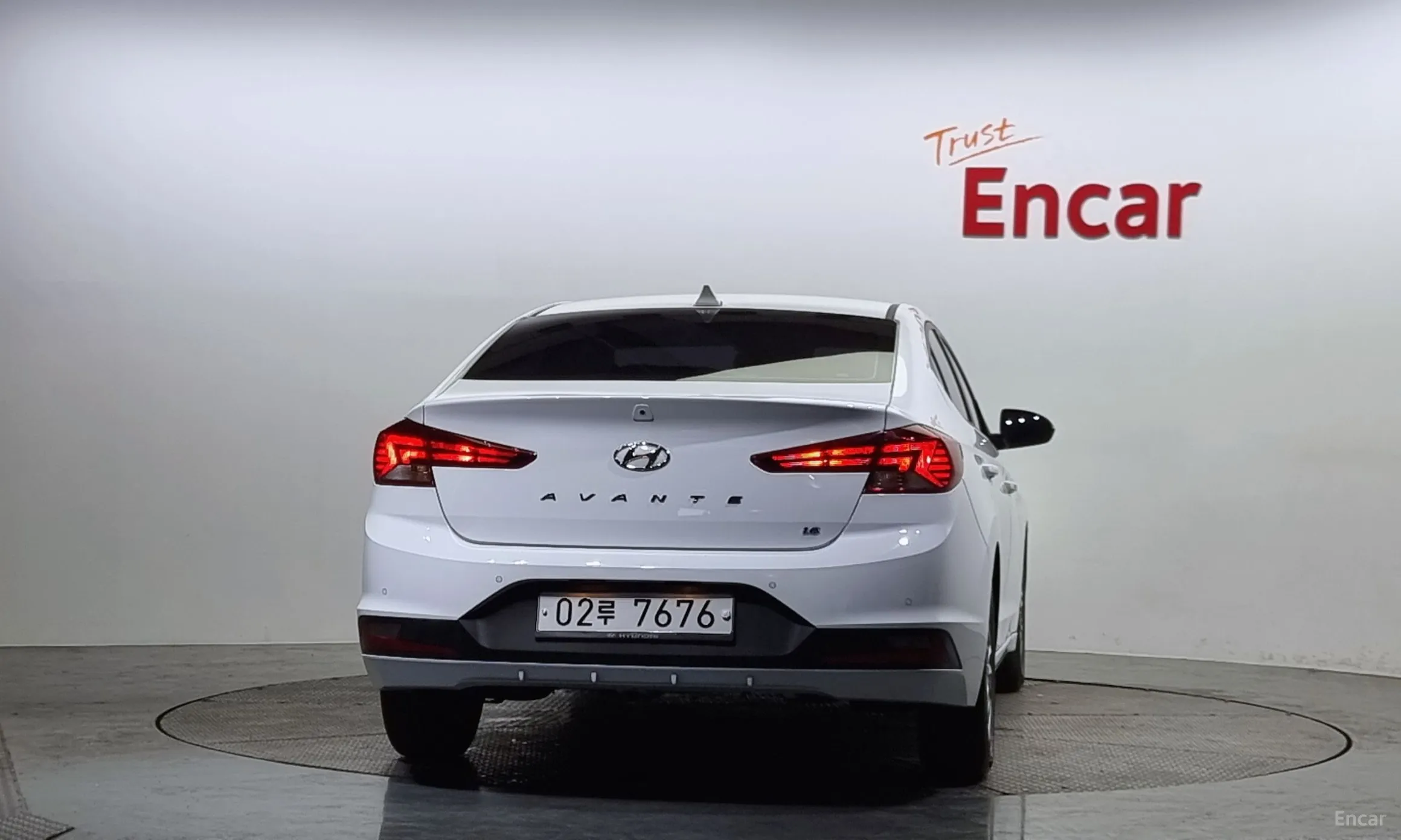 Hyundai Avante AD превью 3