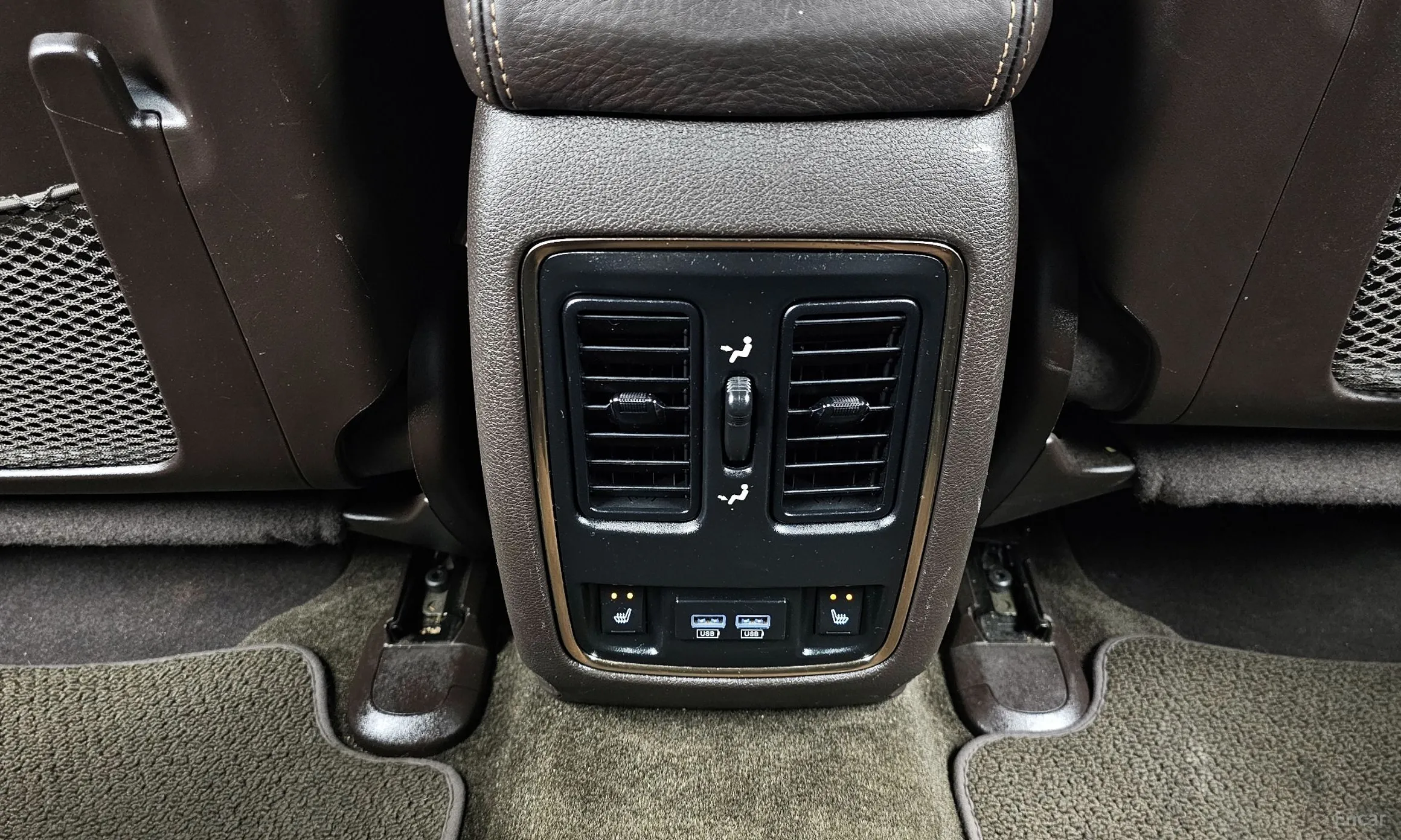 Jeep Grand Cherokee превью 19