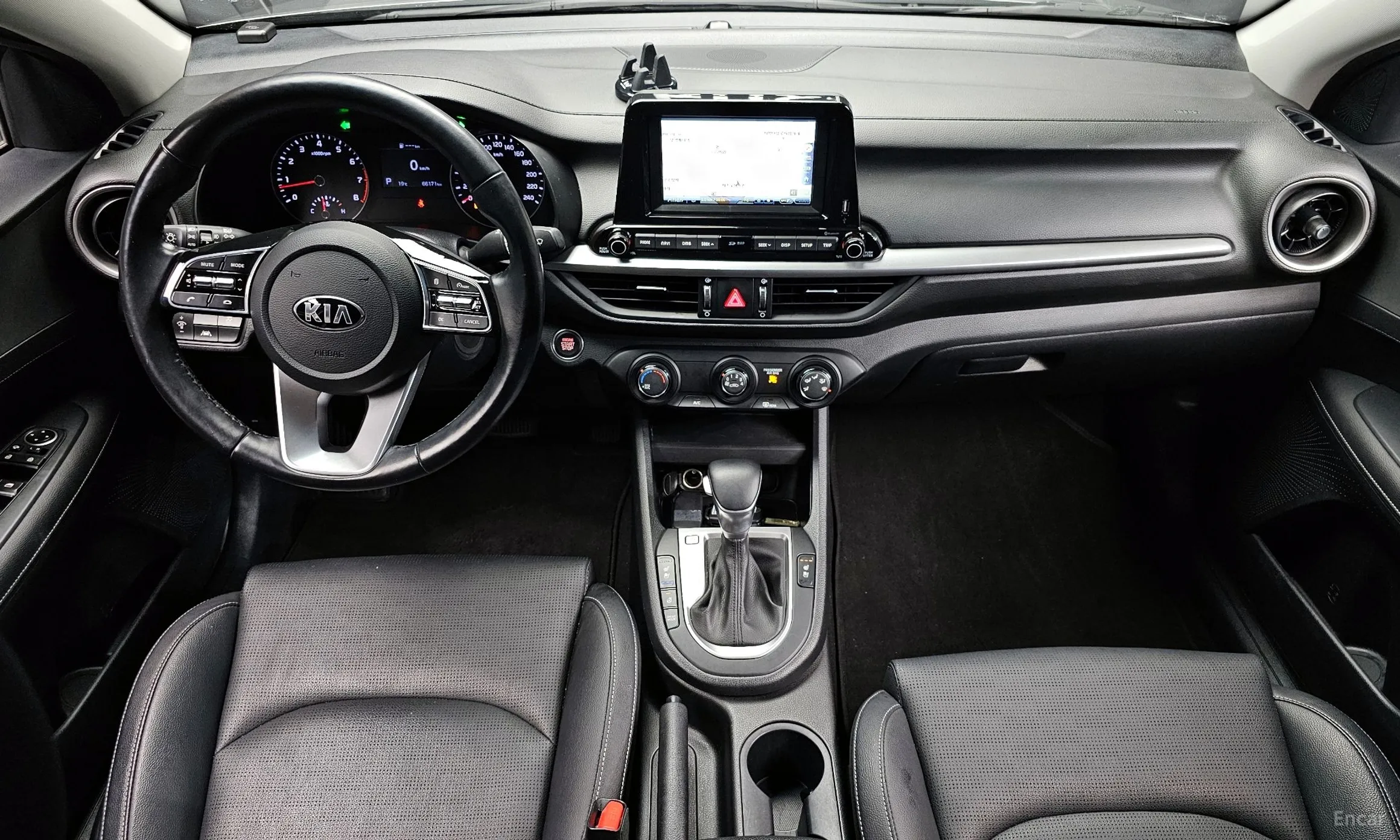 Kia K3 превью 4