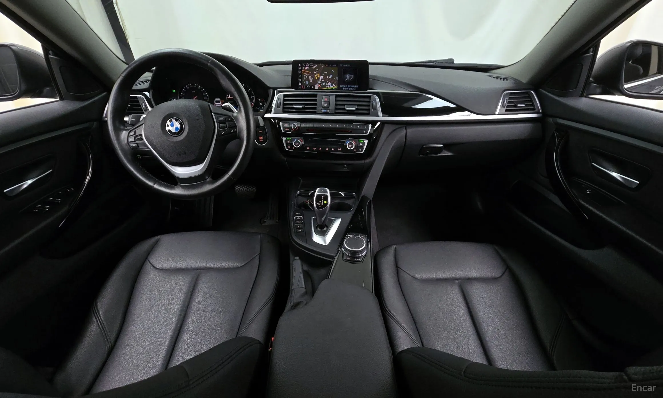 BMW Series 4 (F32) превью 4