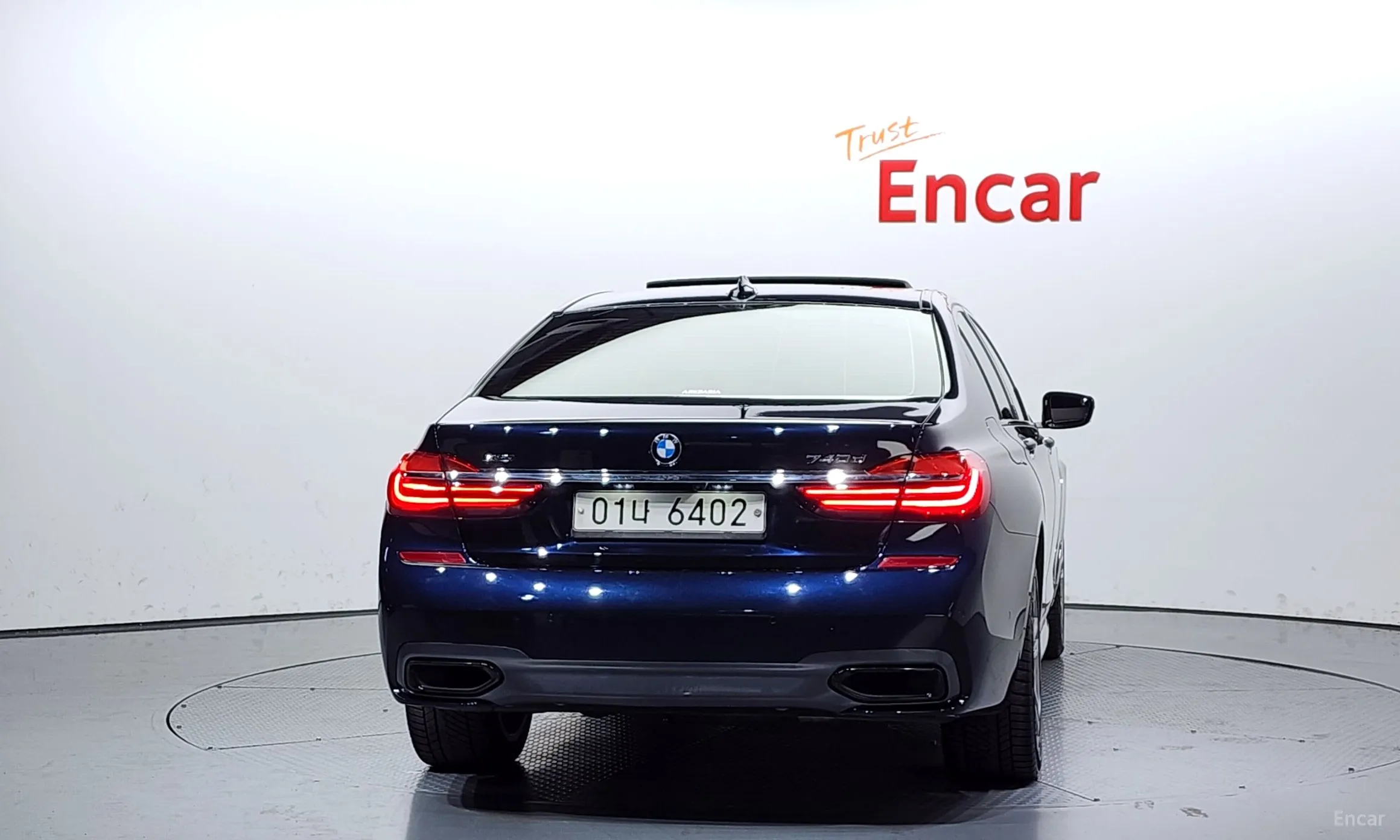 BMW 7 Series (G11) превью 3
