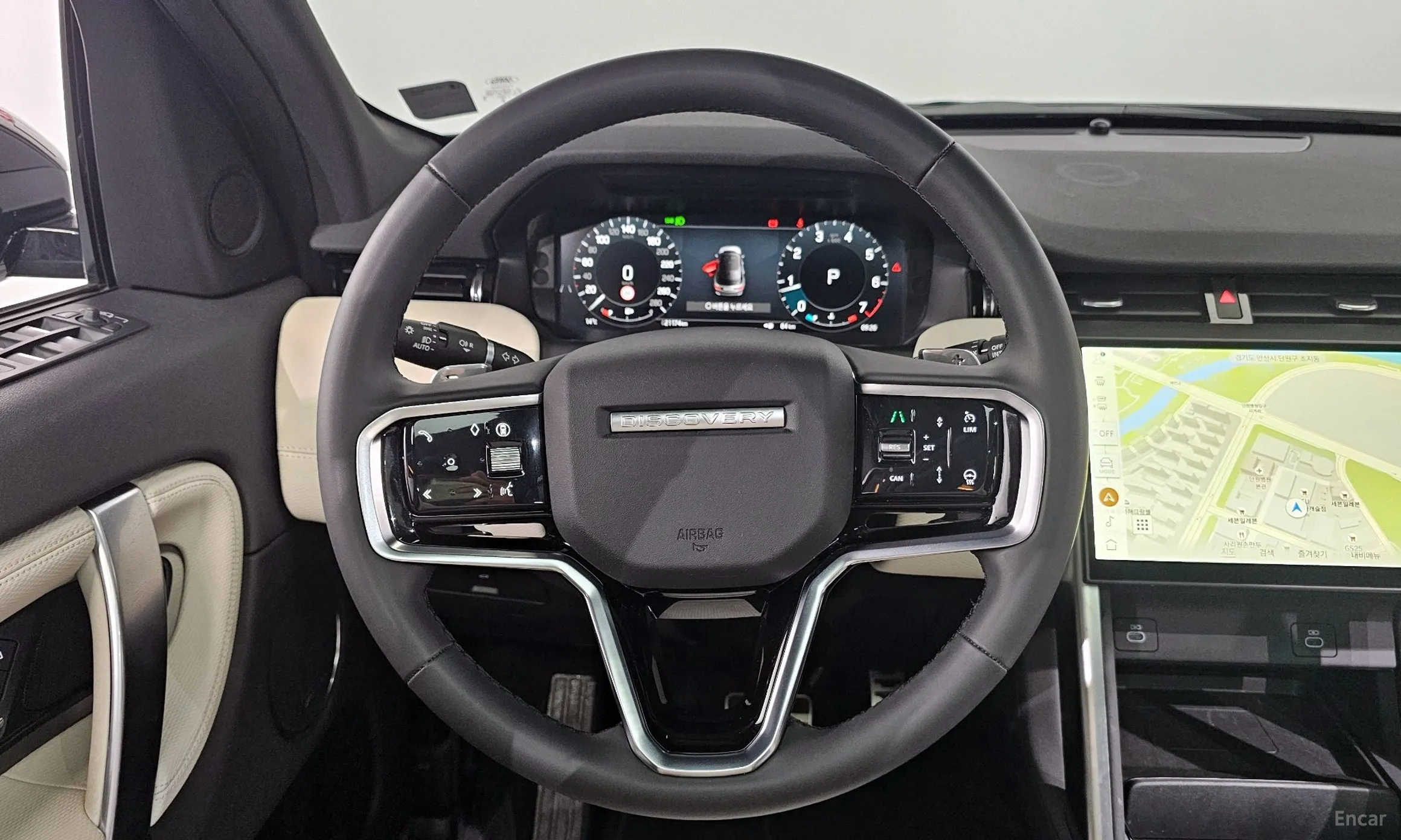 Land Rover Discovery Sports превью 13
