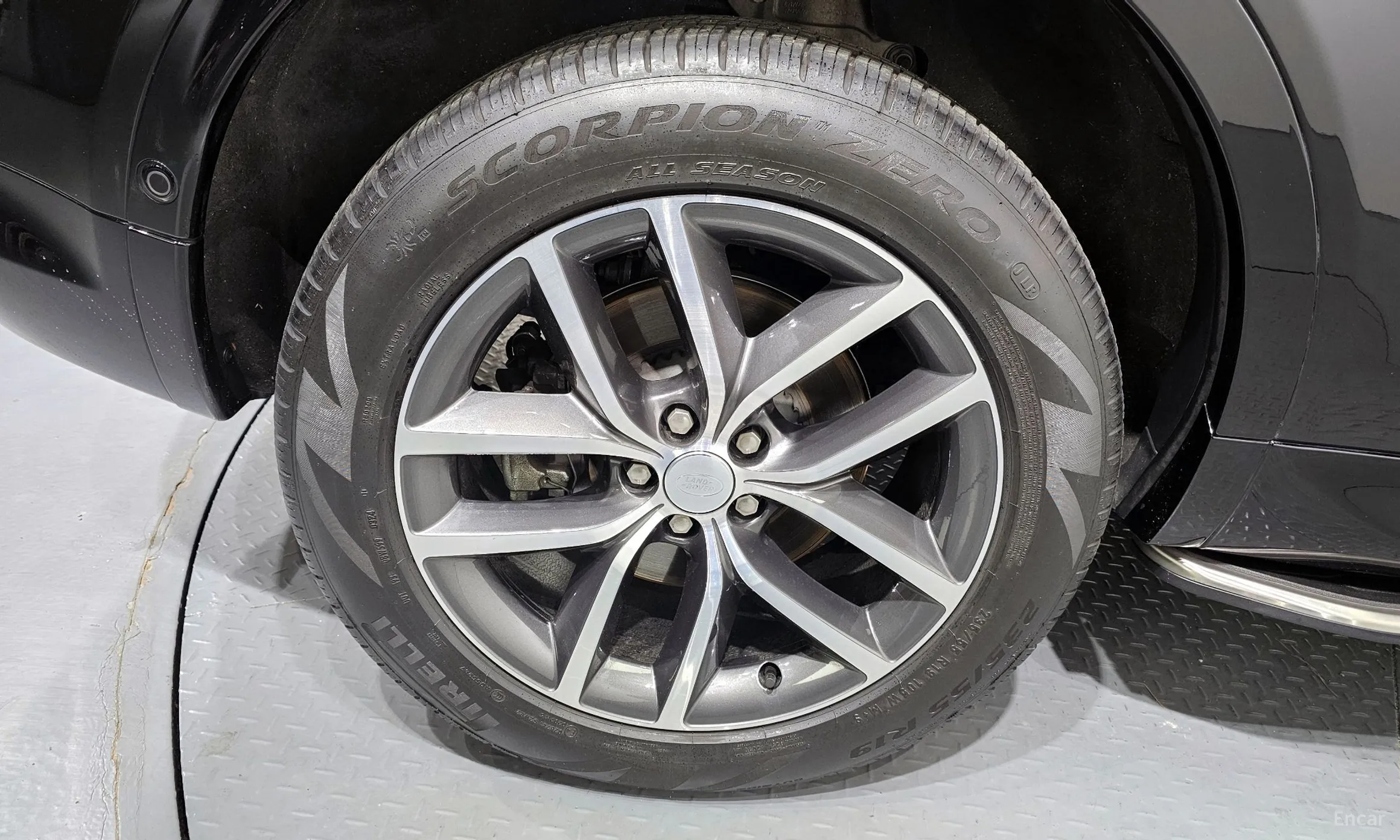 Land Rover Discovery Sports превью 5