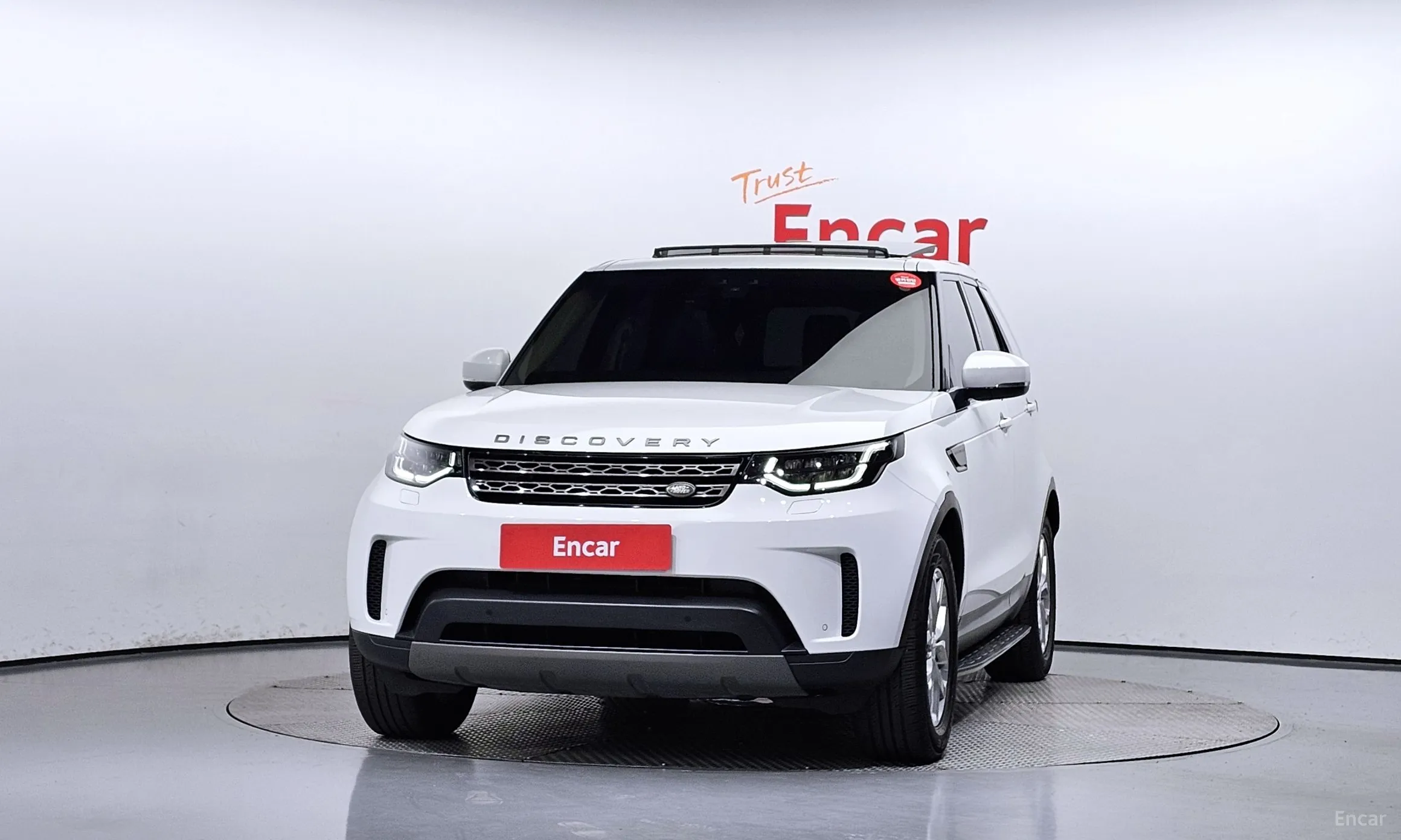 Land Rover Discovery 5 превью 2