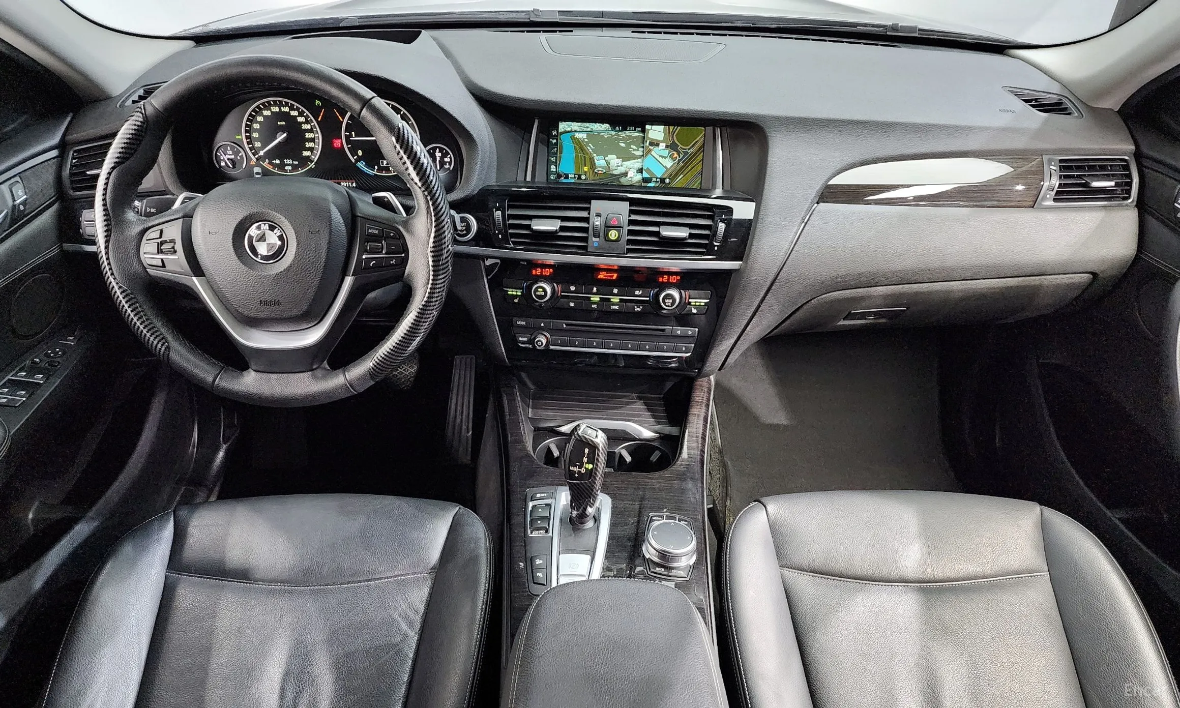 BMW X4 (F26) превью 4