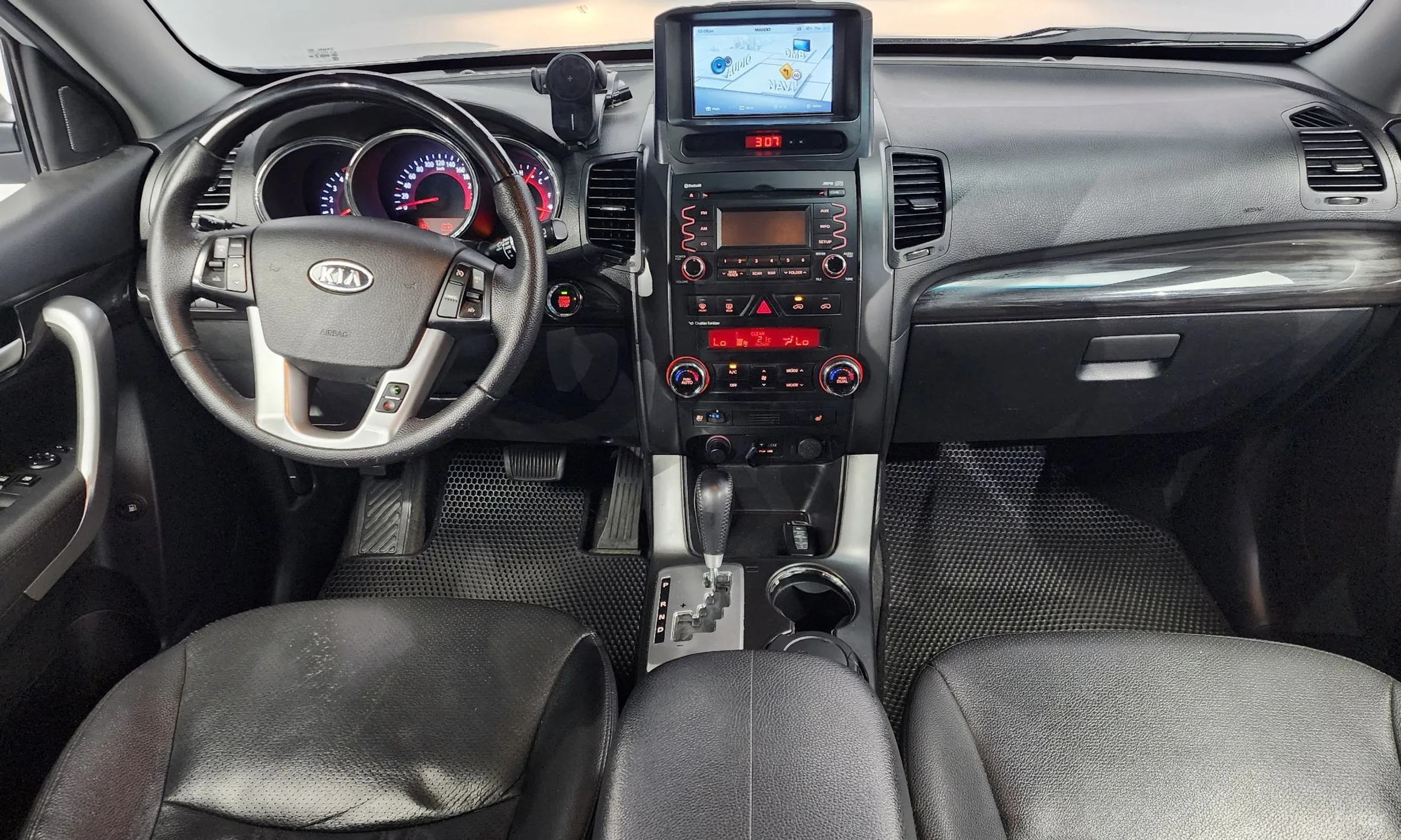 Kia Sorrento R превью 4
