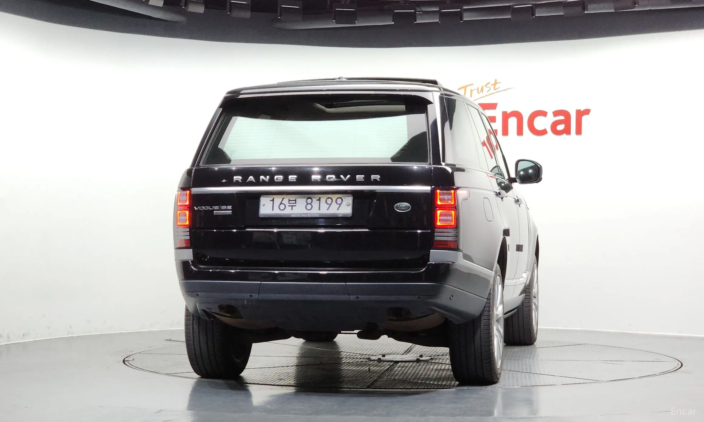 Land Rover Range Rover 4th Generation превью 3