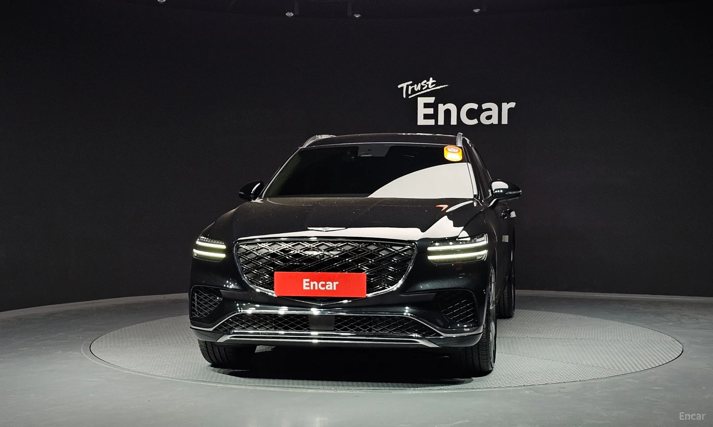 Genesis GV70 превью 2