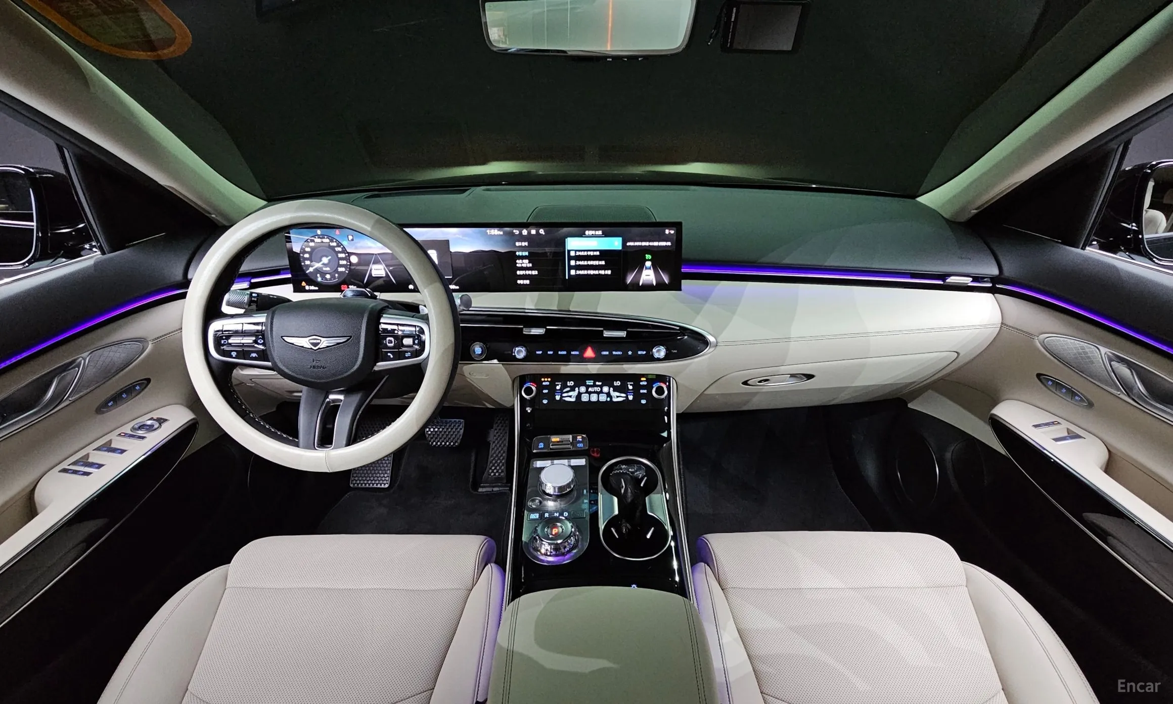 Genesis GV70 превью 4