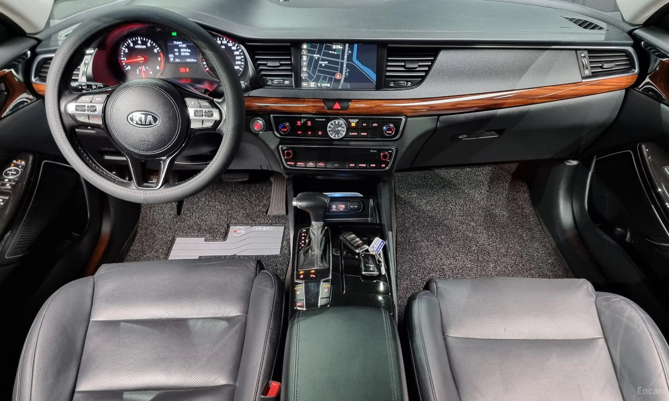 Kia K7 превью 7