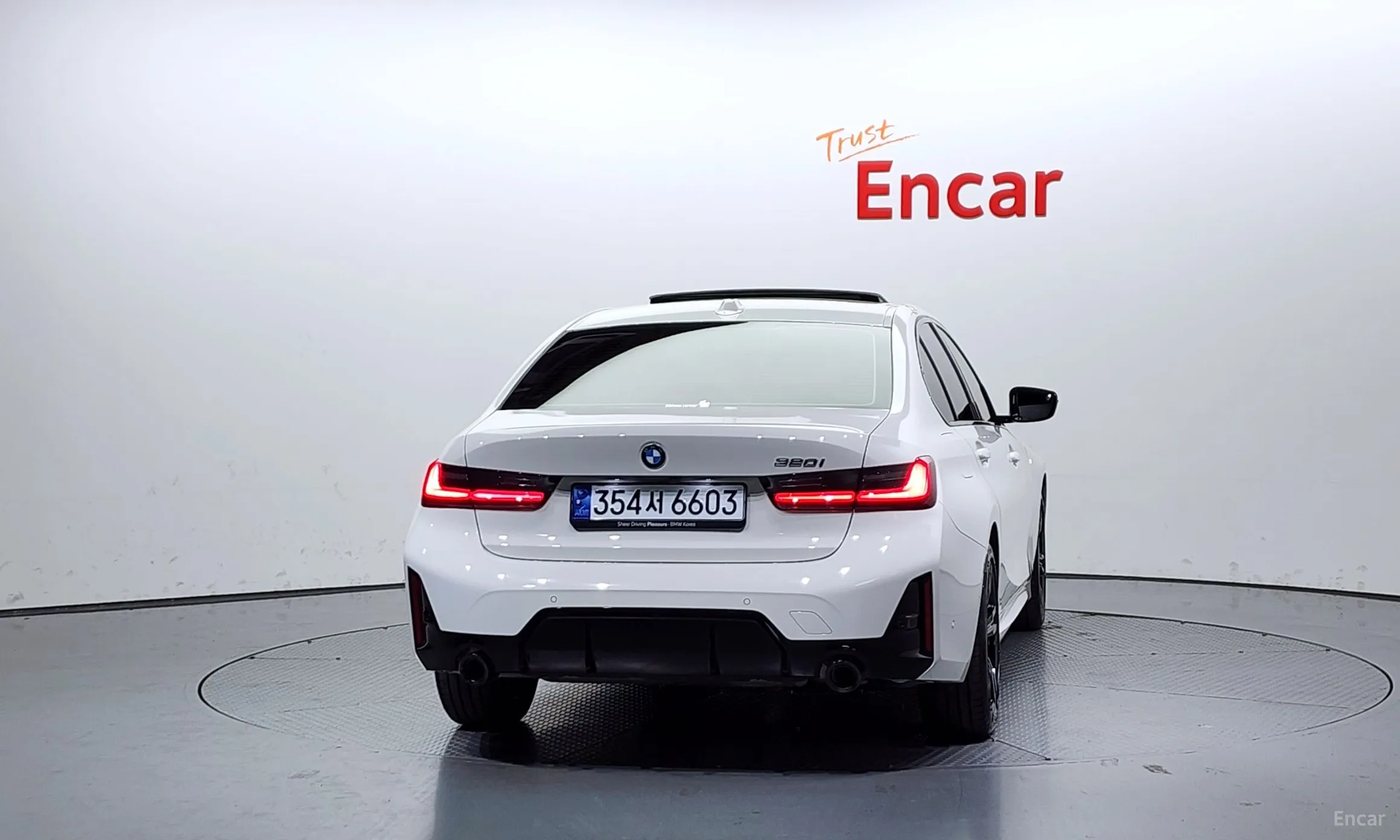 BMW 3 Series (G20) превью 3