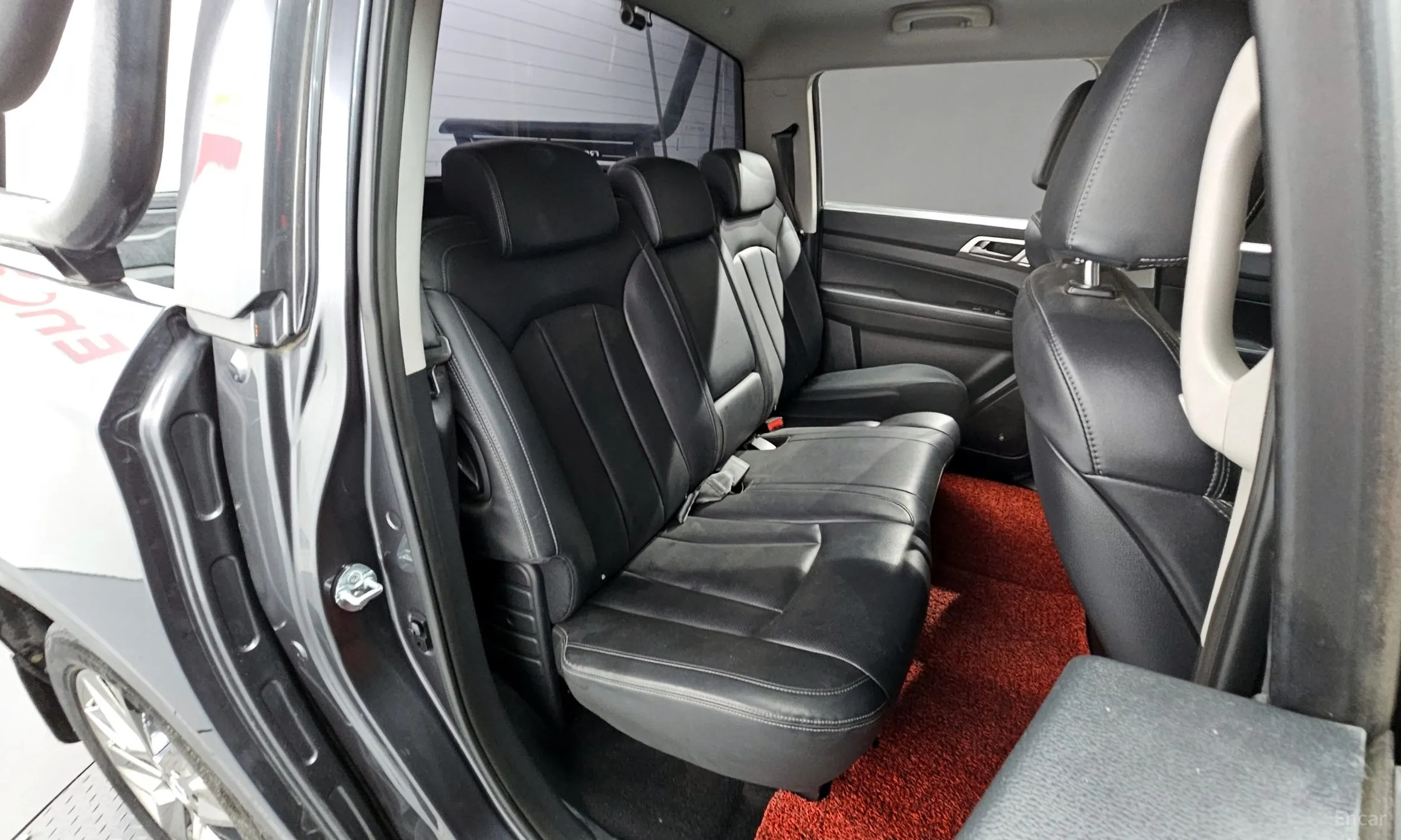 KG Mobility (SsangYong) Rexton Sports превью 11