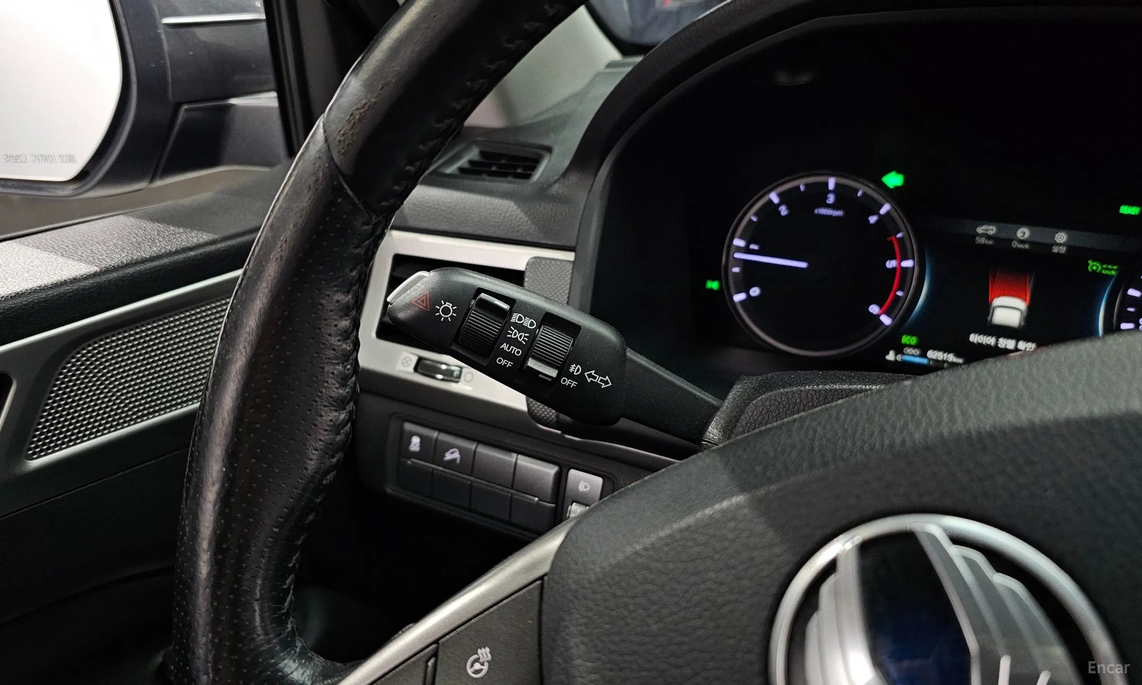 KG Mobility (SsangYong) Rexton Sports превью 17
