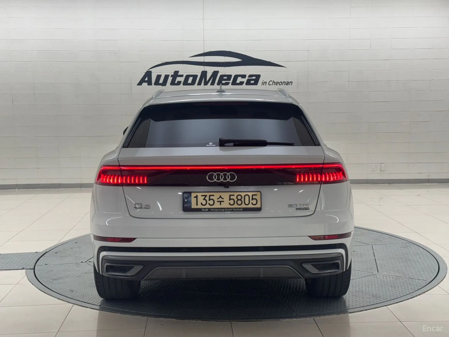 Audi Q8 (4M) превью 3