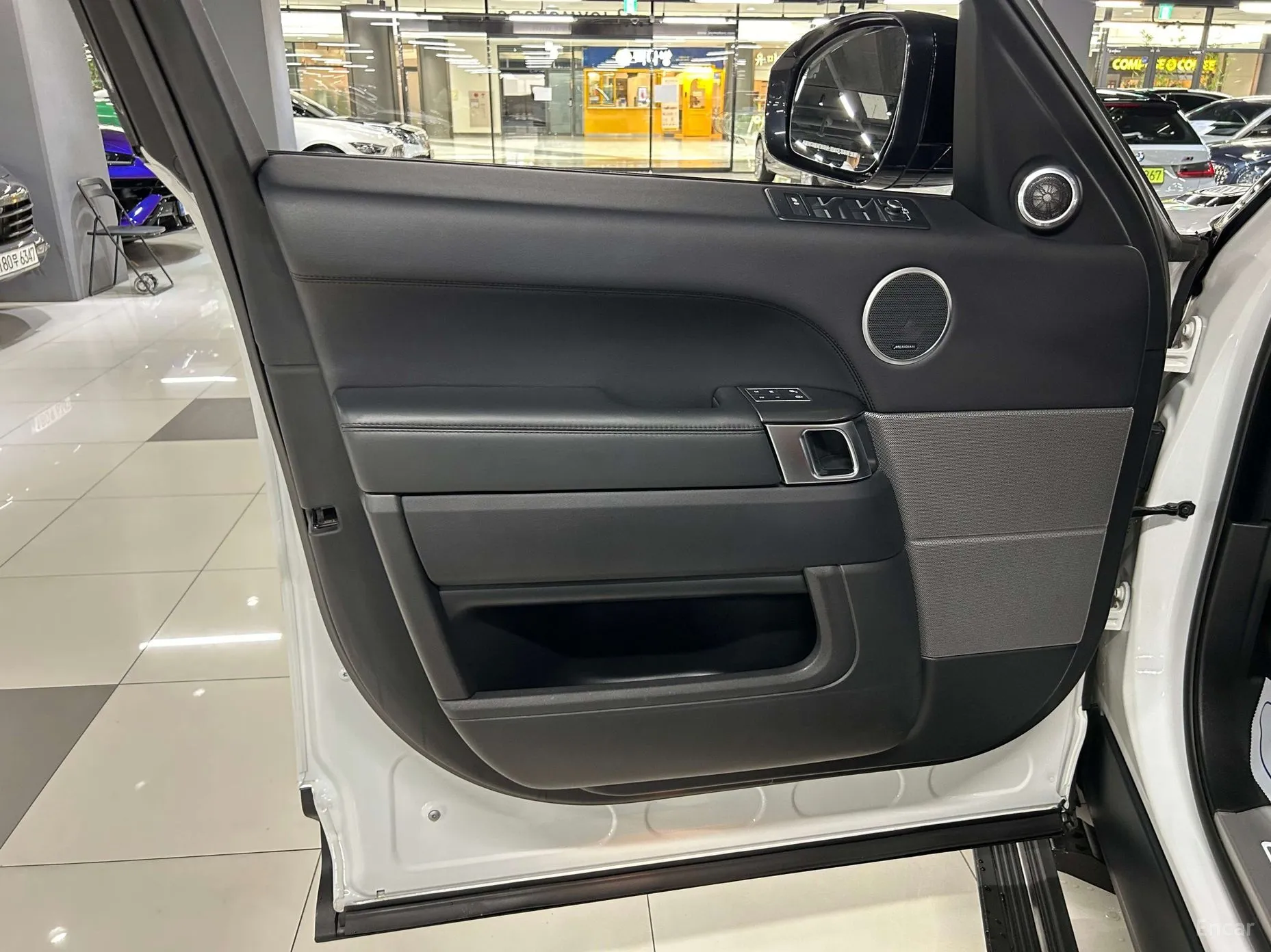 Land Rover Range Rover Sport 2nd Generation превью 4