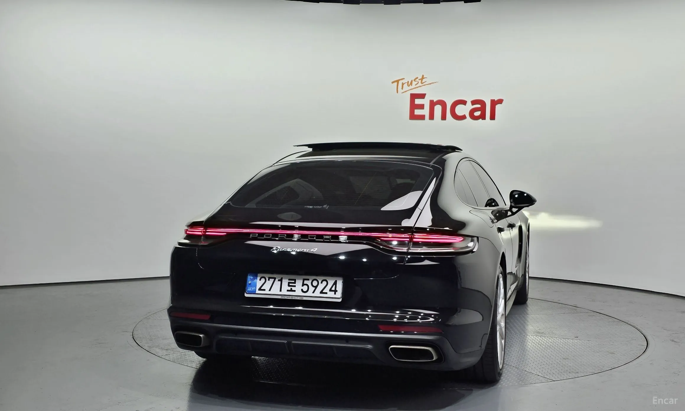 Porsche Panamera (971) превью 3