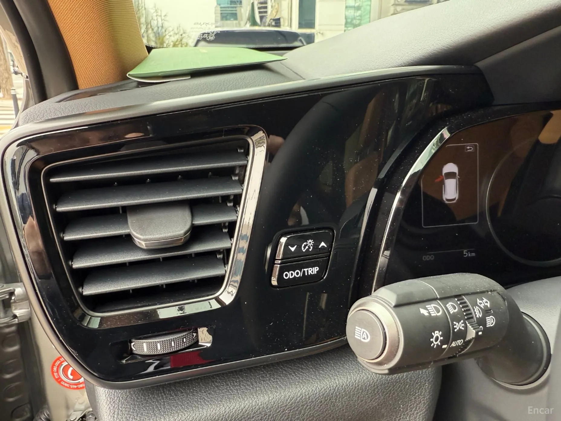 Lexus NX450h + 2nd Gen превью 10