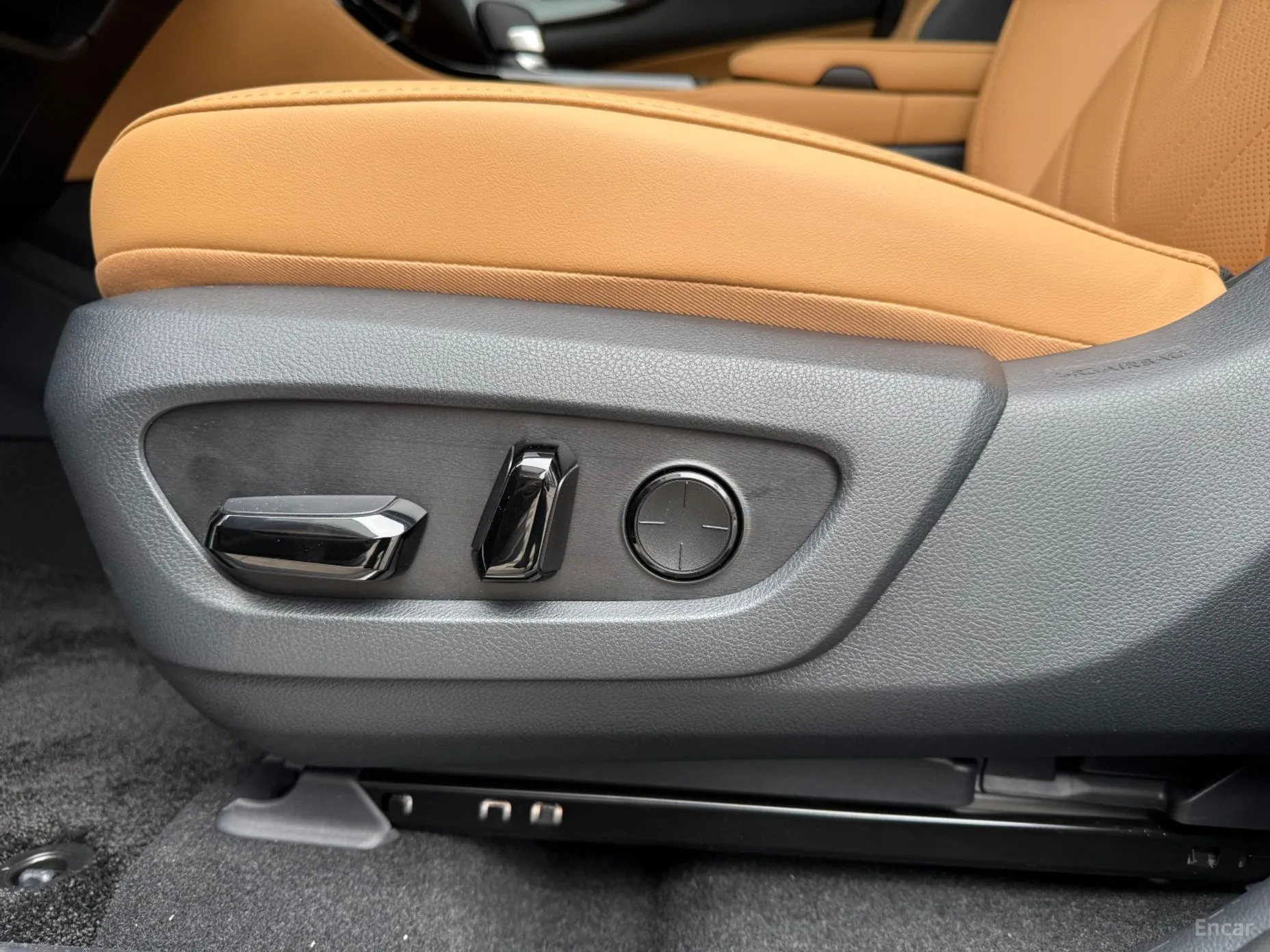 Lexus NX450h + 2nd Gen превью 13