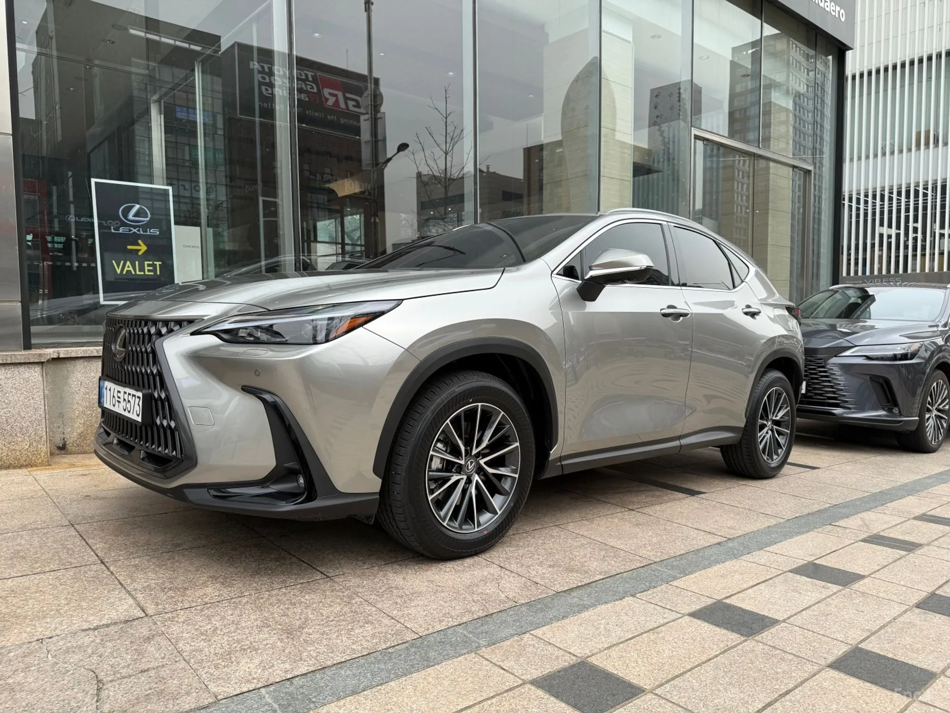 Lexus NX450h + 2nd Gen
