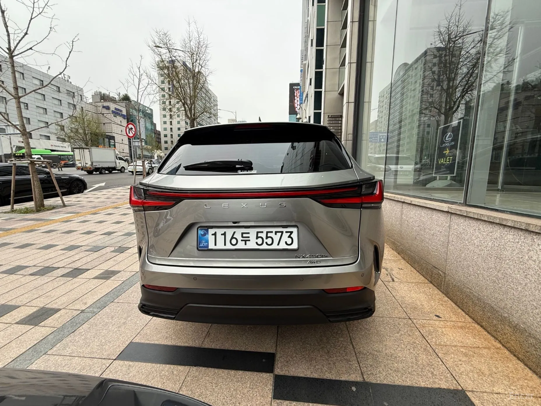 Lexus NX450h + 2nd Gen превью 4