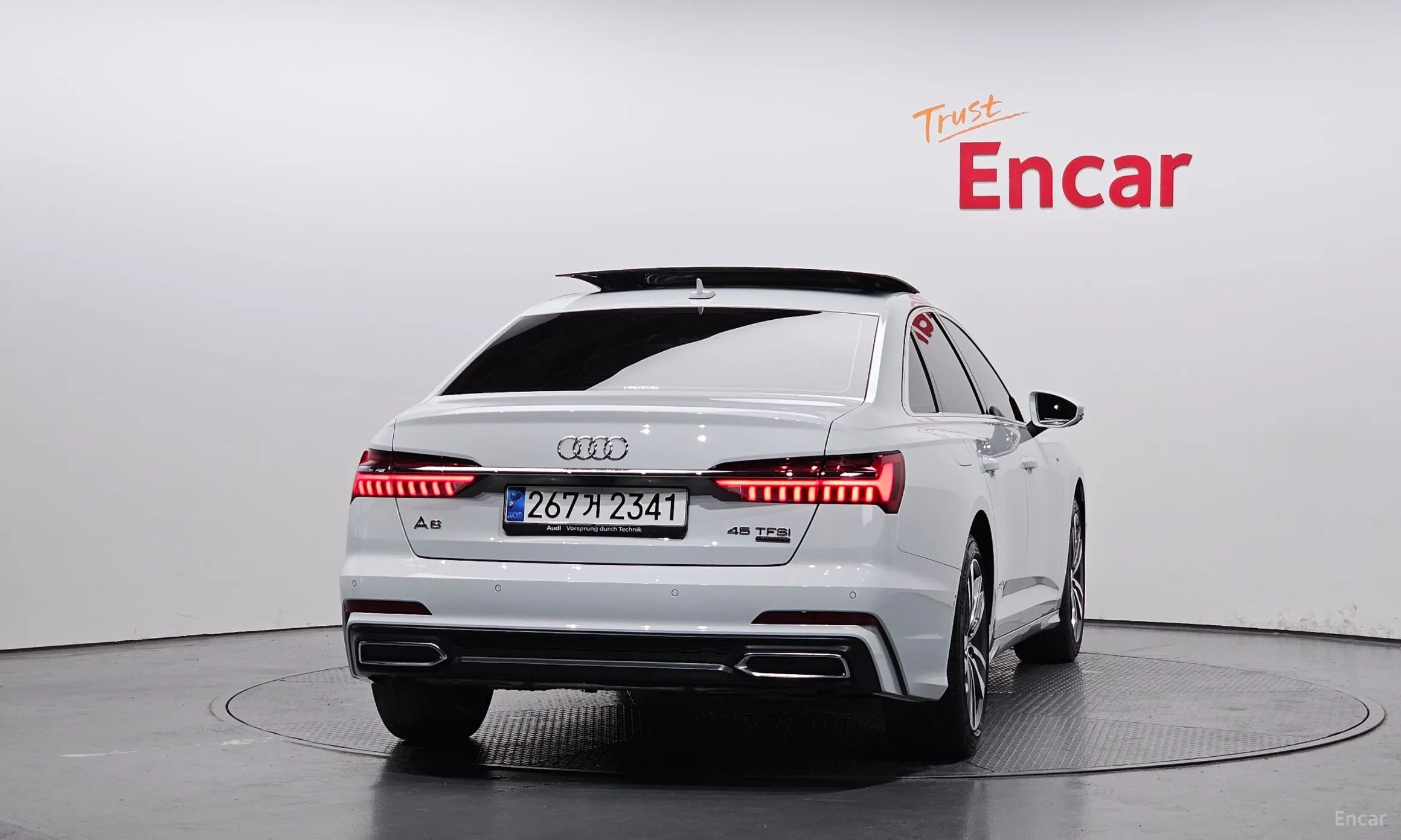 Audi A6 (C8) превью 3