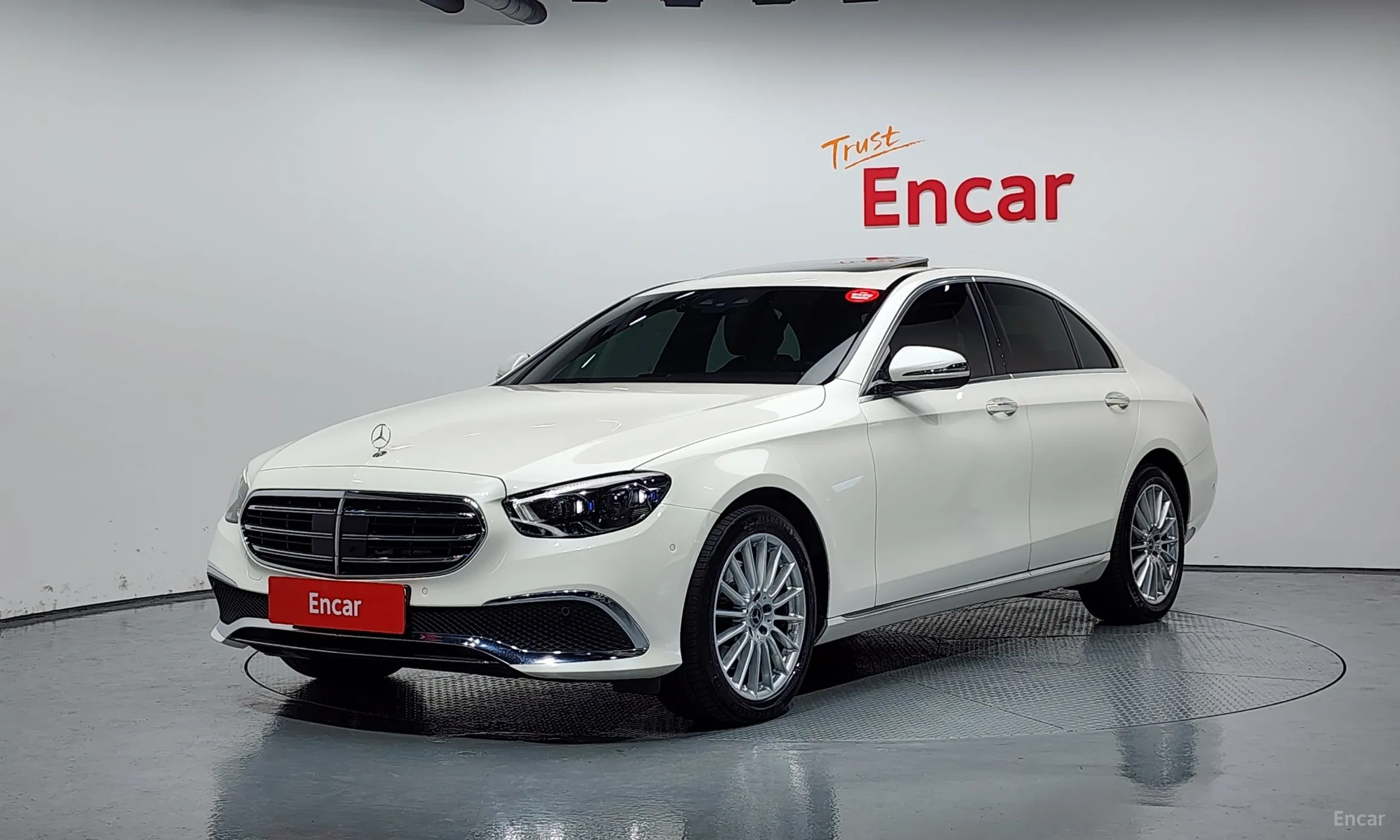 Mercedes Benz E-Class W213