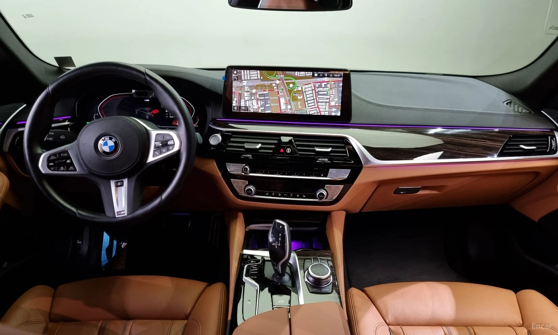 BMW 5 Series (G30) превью 4