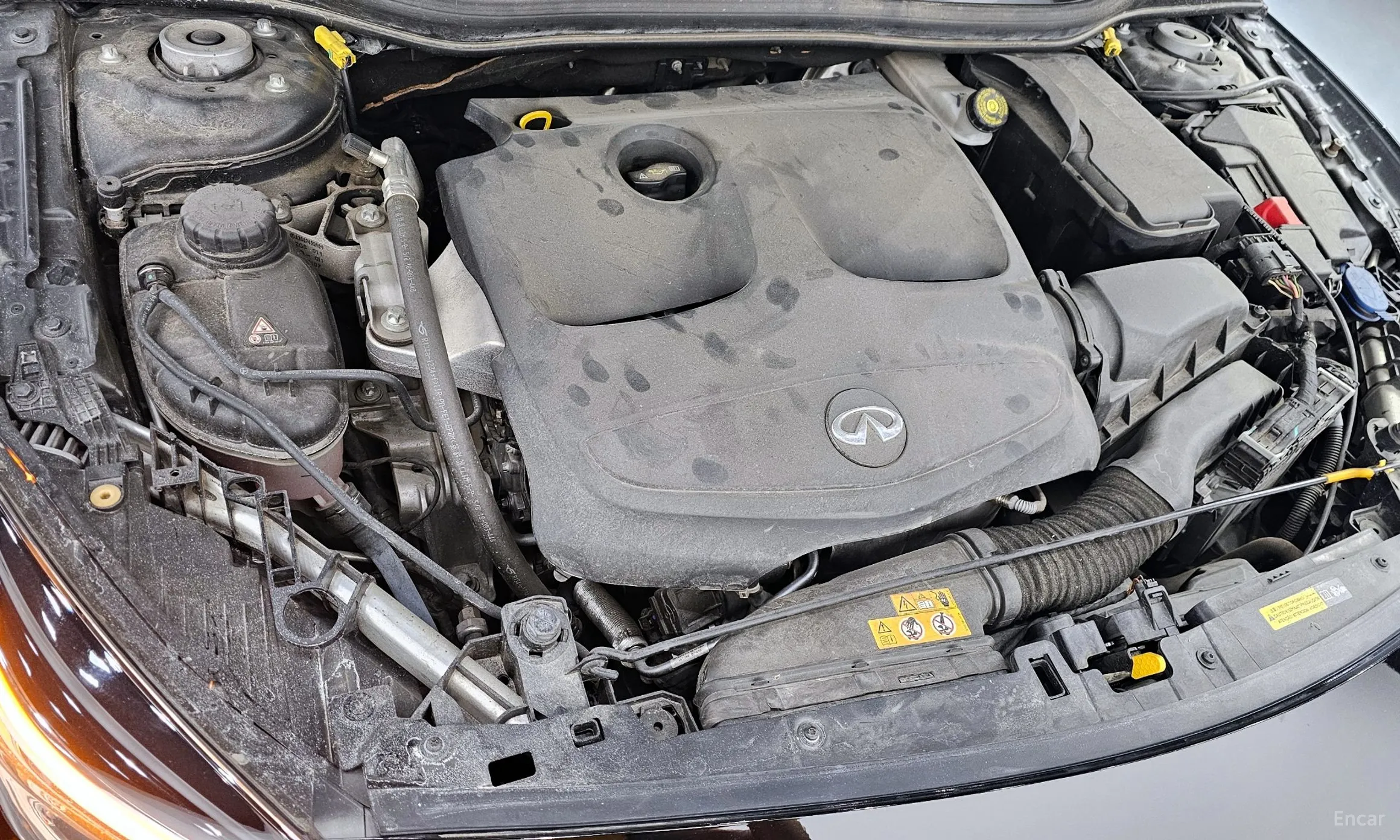Infiniti Q30 превью 6