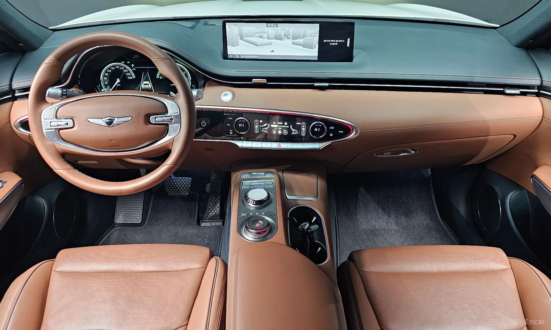 Genesis GV70 превью 4