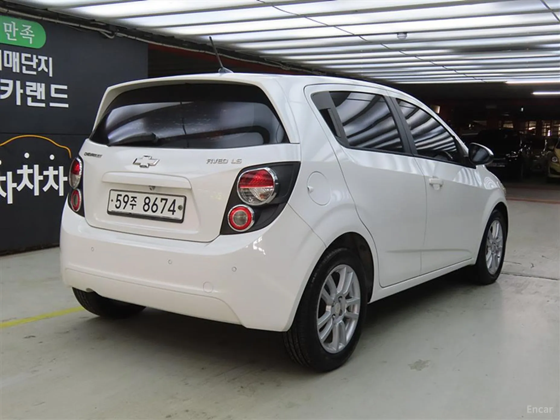 Chevrolet (GM Daewoo) Aveo Hatchback превью 3