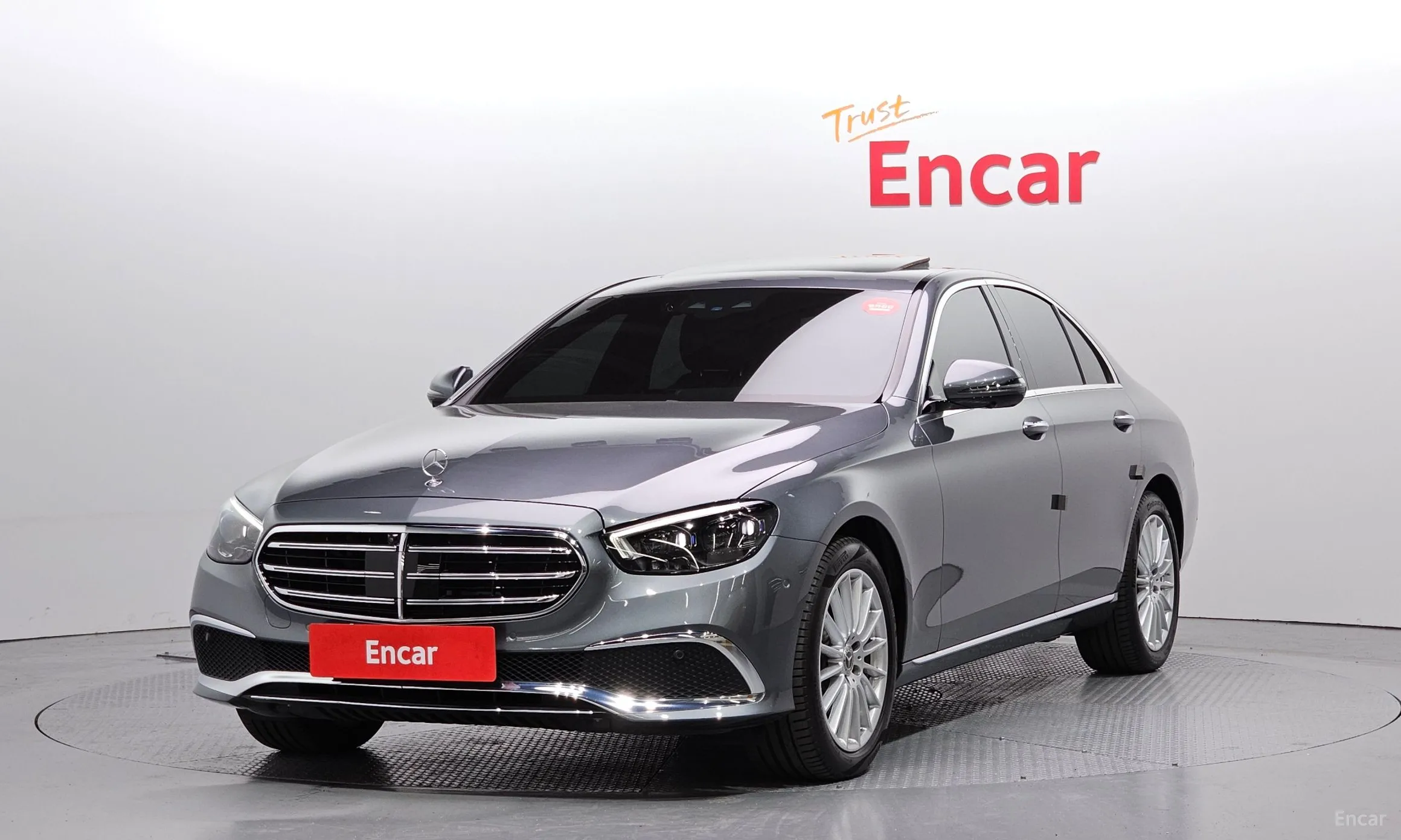 Mercedes Benz E-Class W213