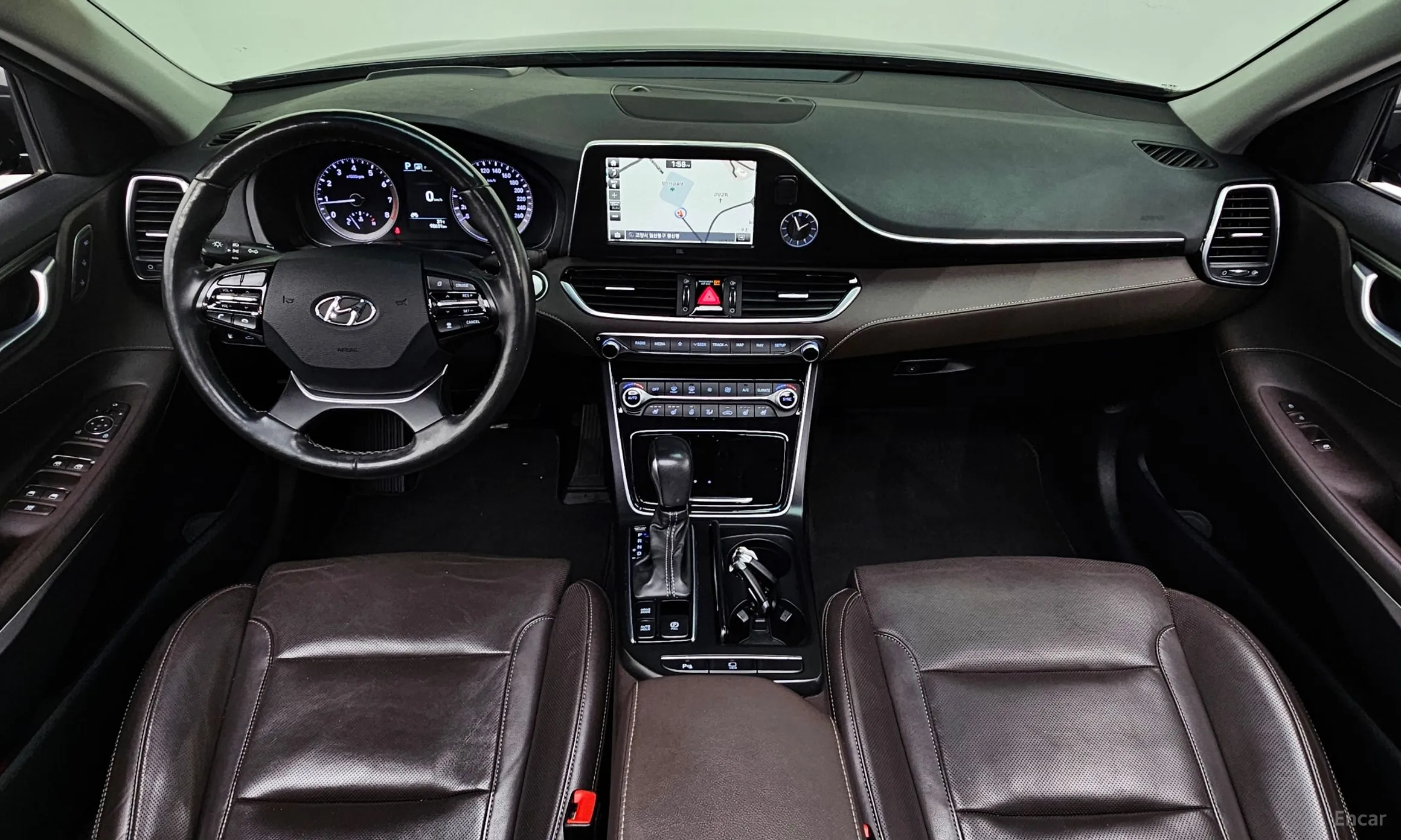 Hyundai Grandeur IG превью 4