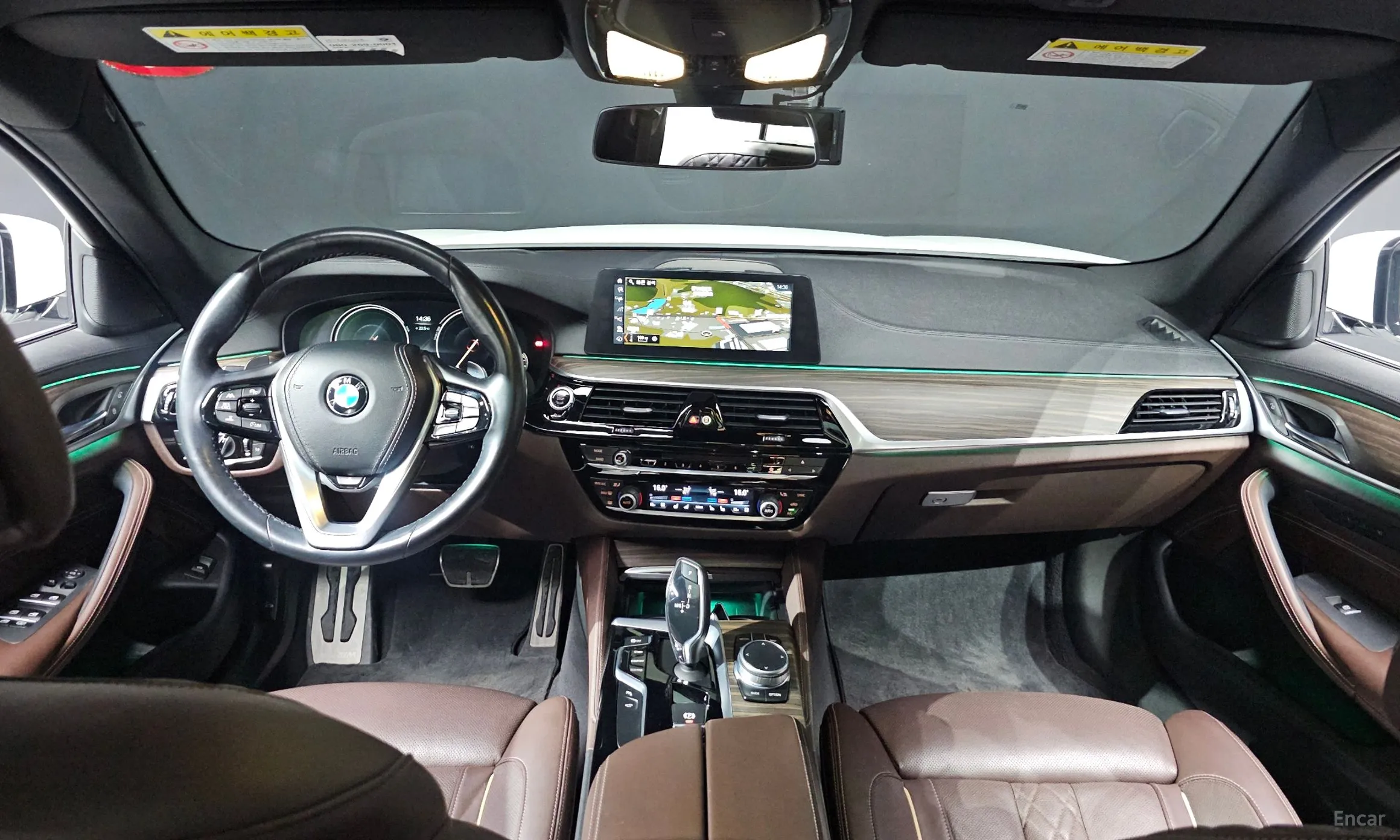 BMW 5 Series (G30) превью 4
