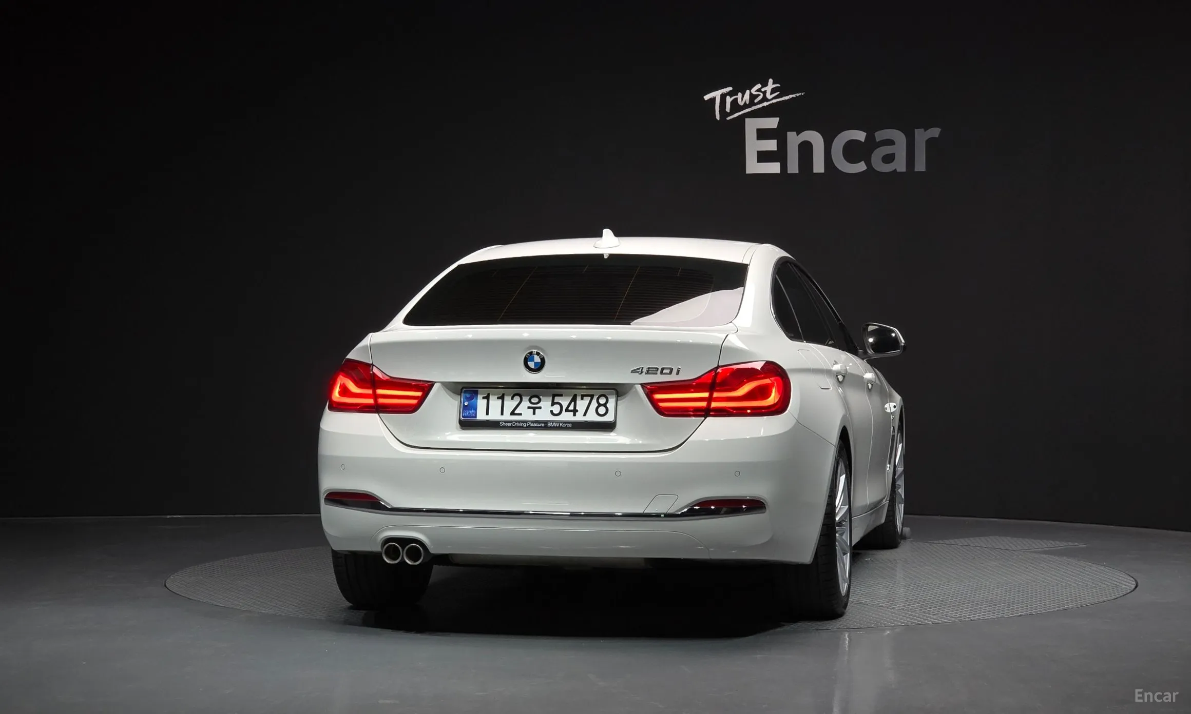 BMW Series 4 (F32) превью 3