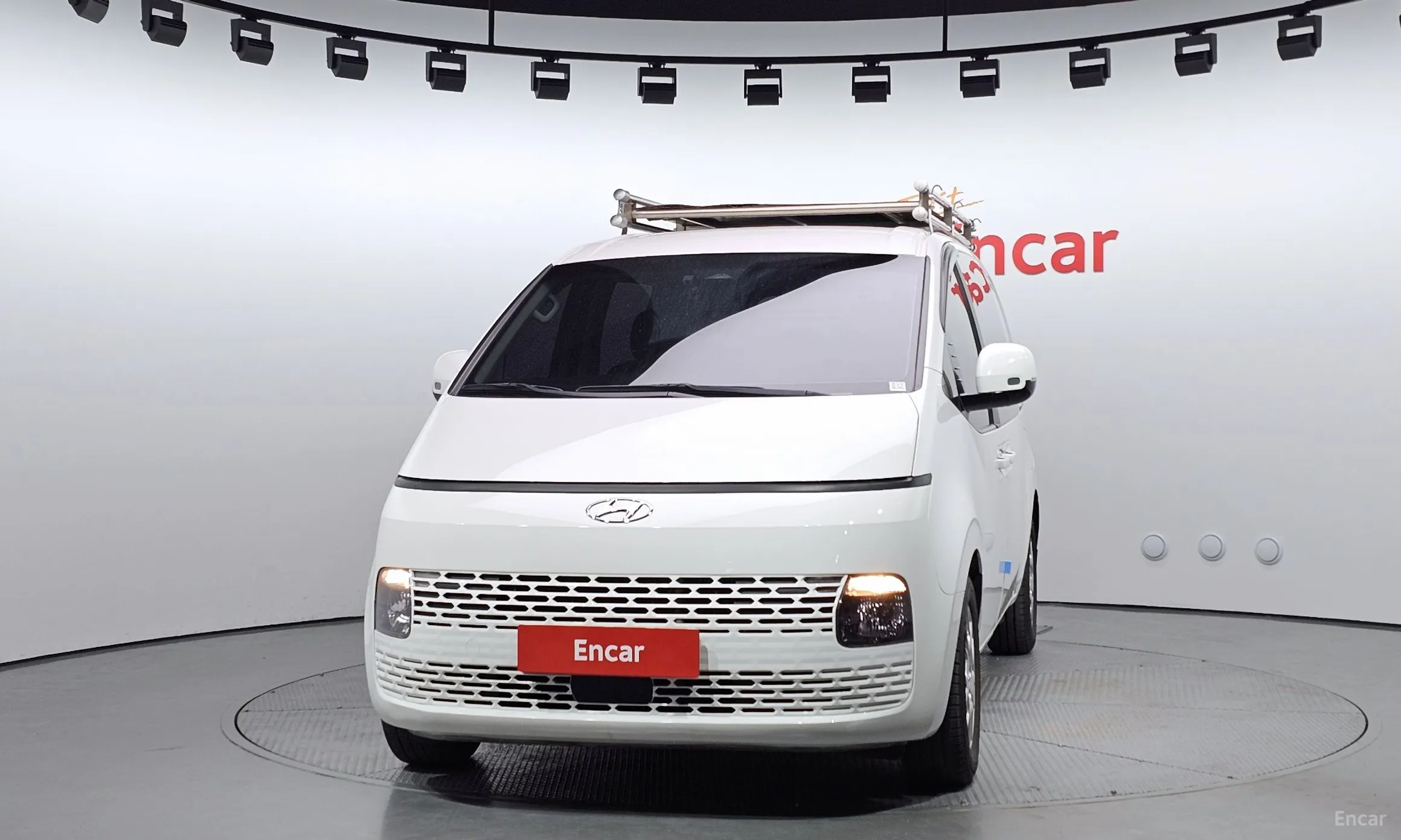 Hyundai Staria превью 2