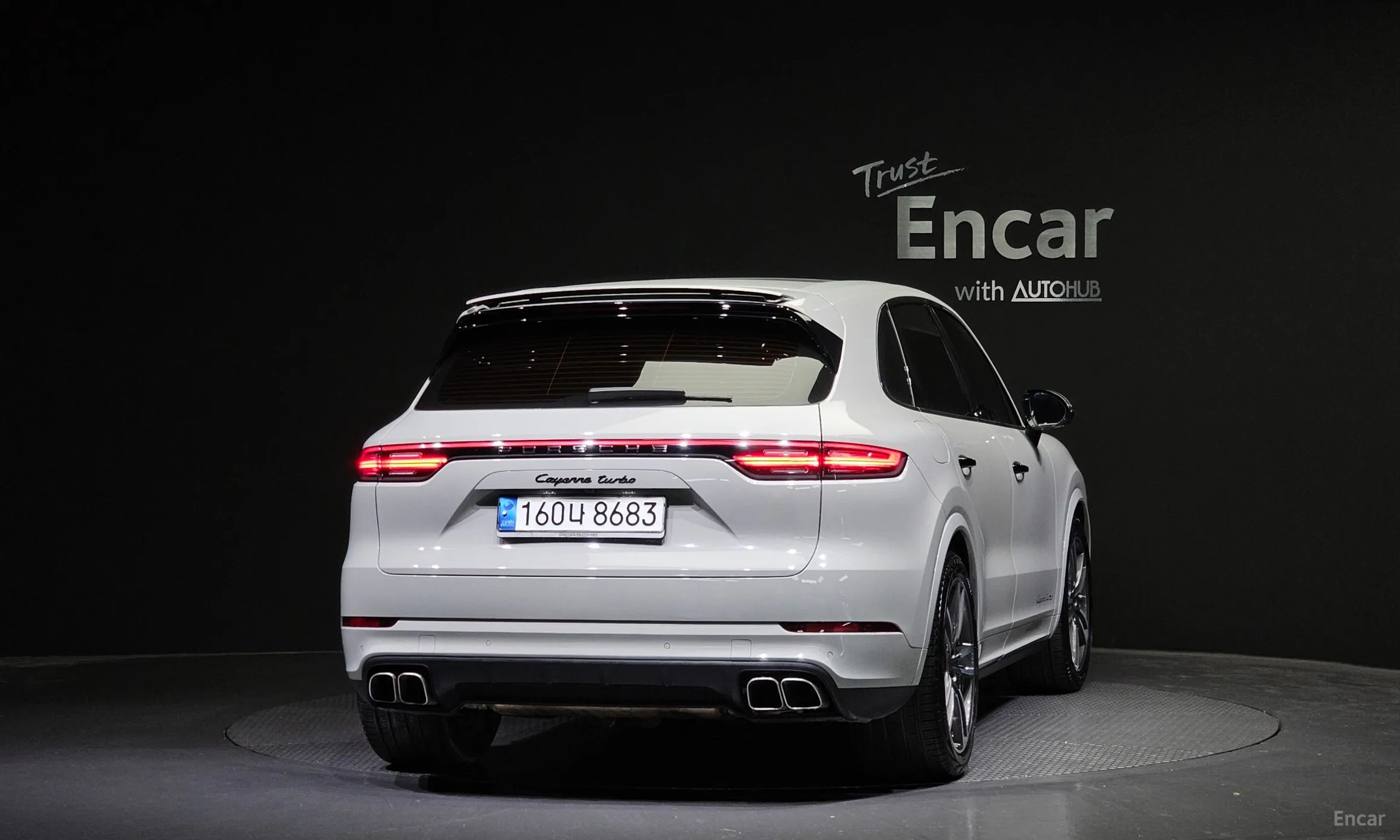 Porsche Cayenne (PO536) превью 3