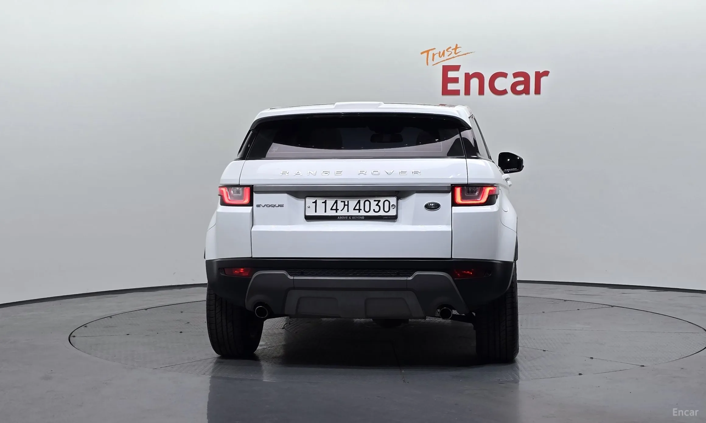 Land Rover Range Rover Evoque превью 3