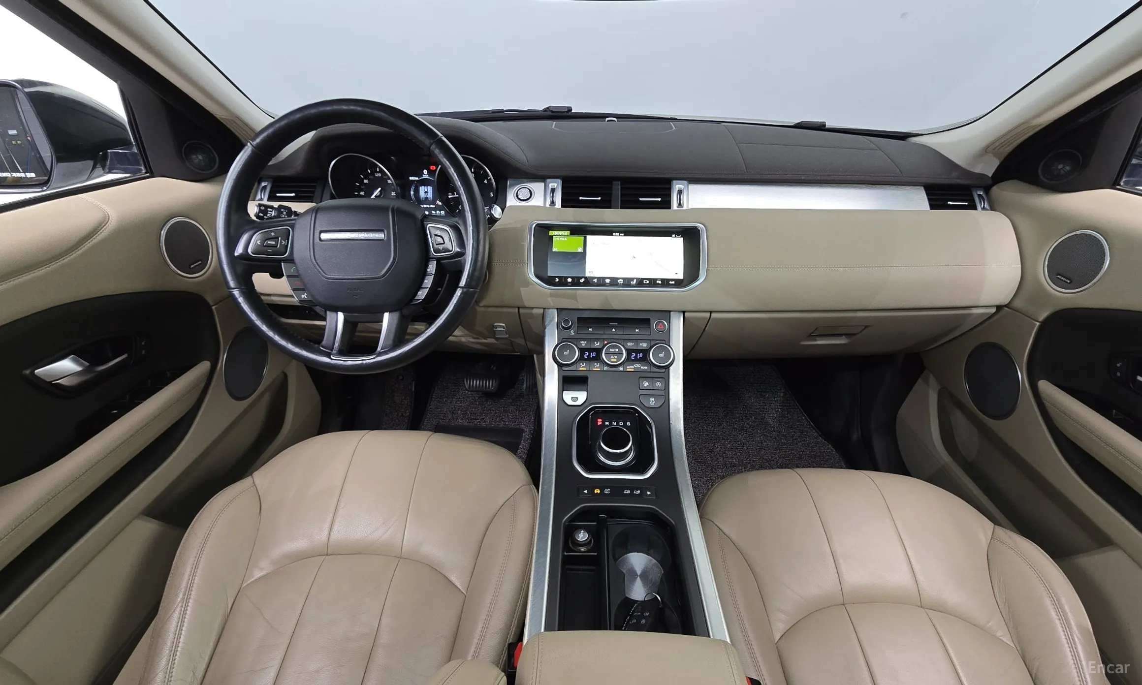 Land Rover Range Rover Evoque превью 4