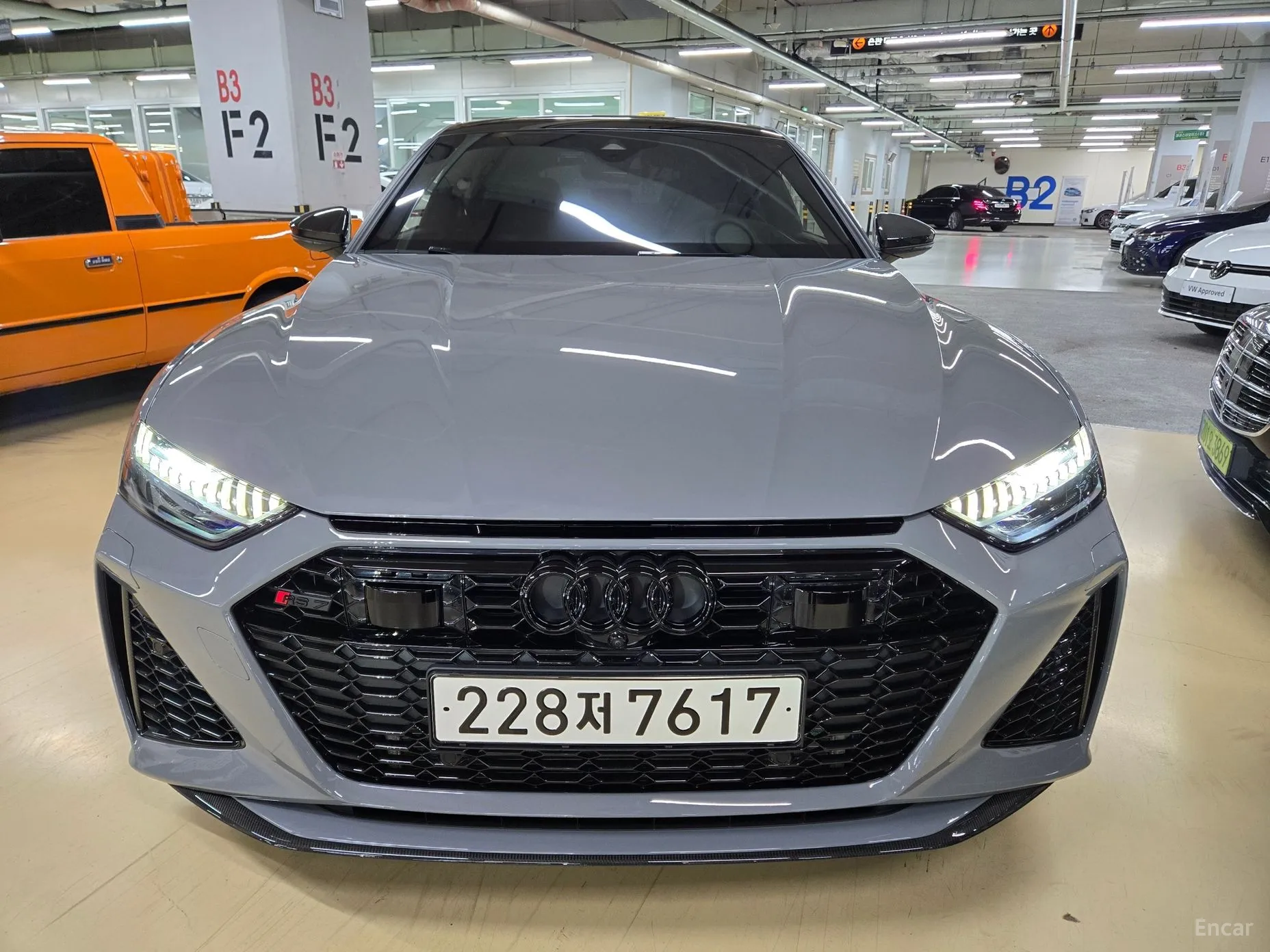 Audi RS7 (4K)