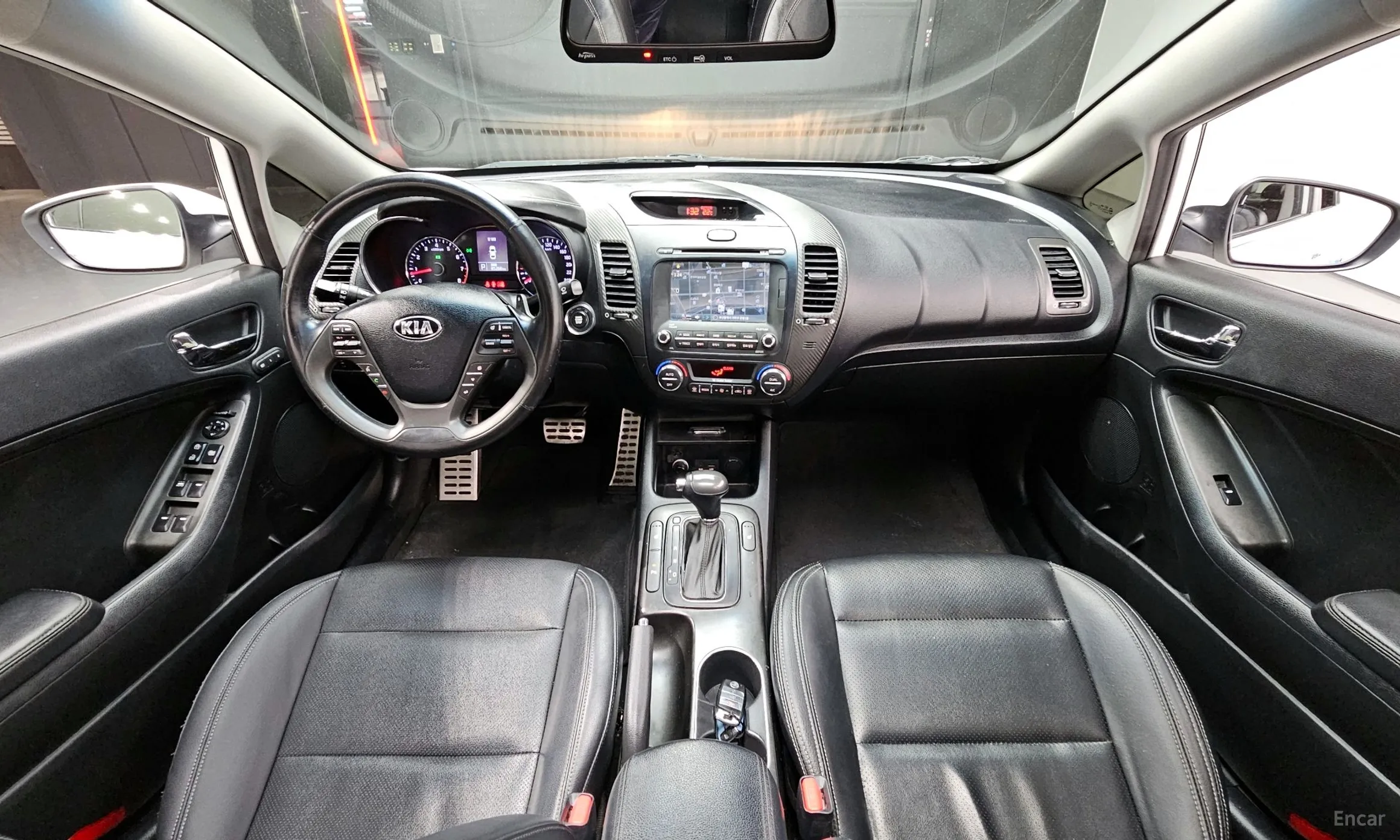 Kia K3 превью 4