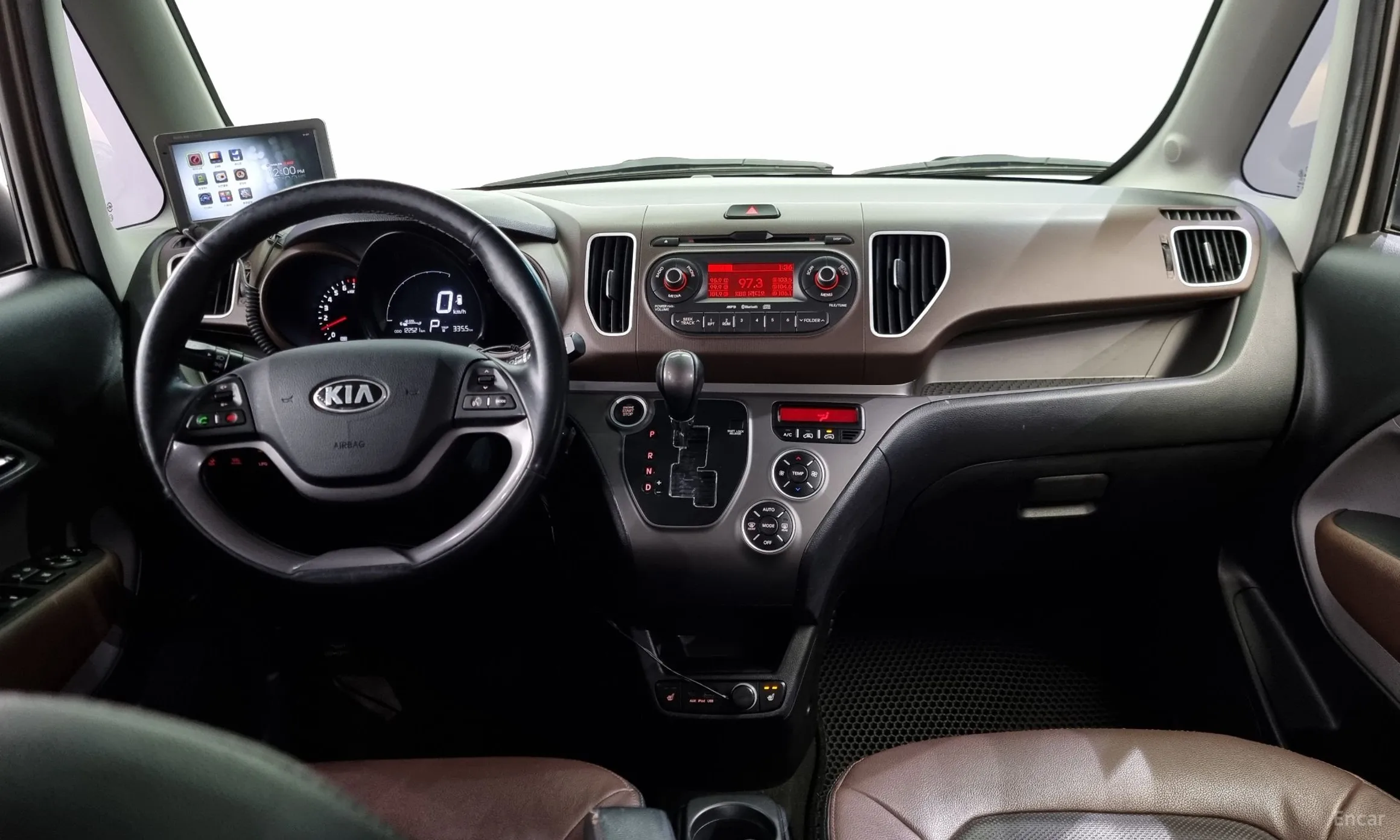 Kia Ray превью 4