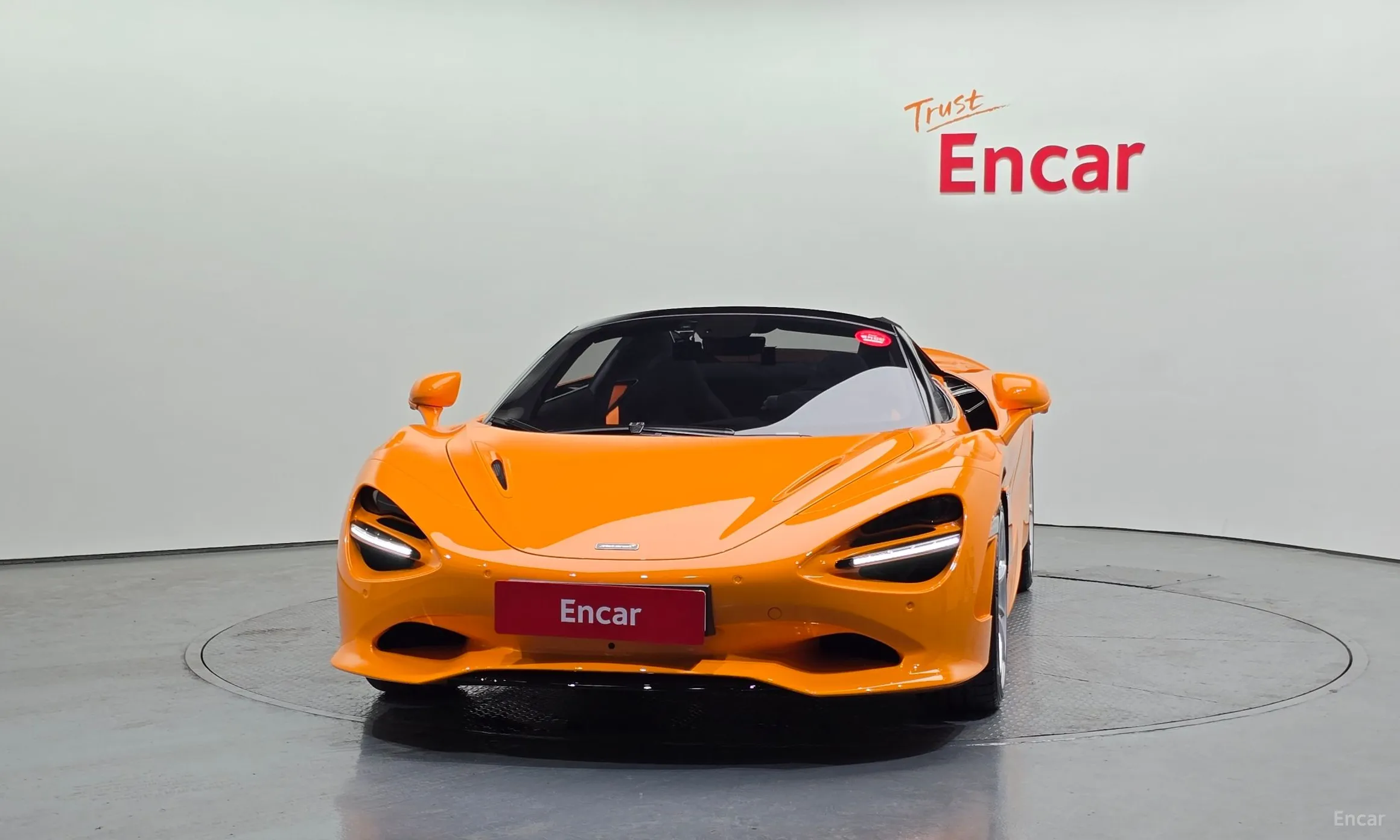 McLaren 750S превью 3