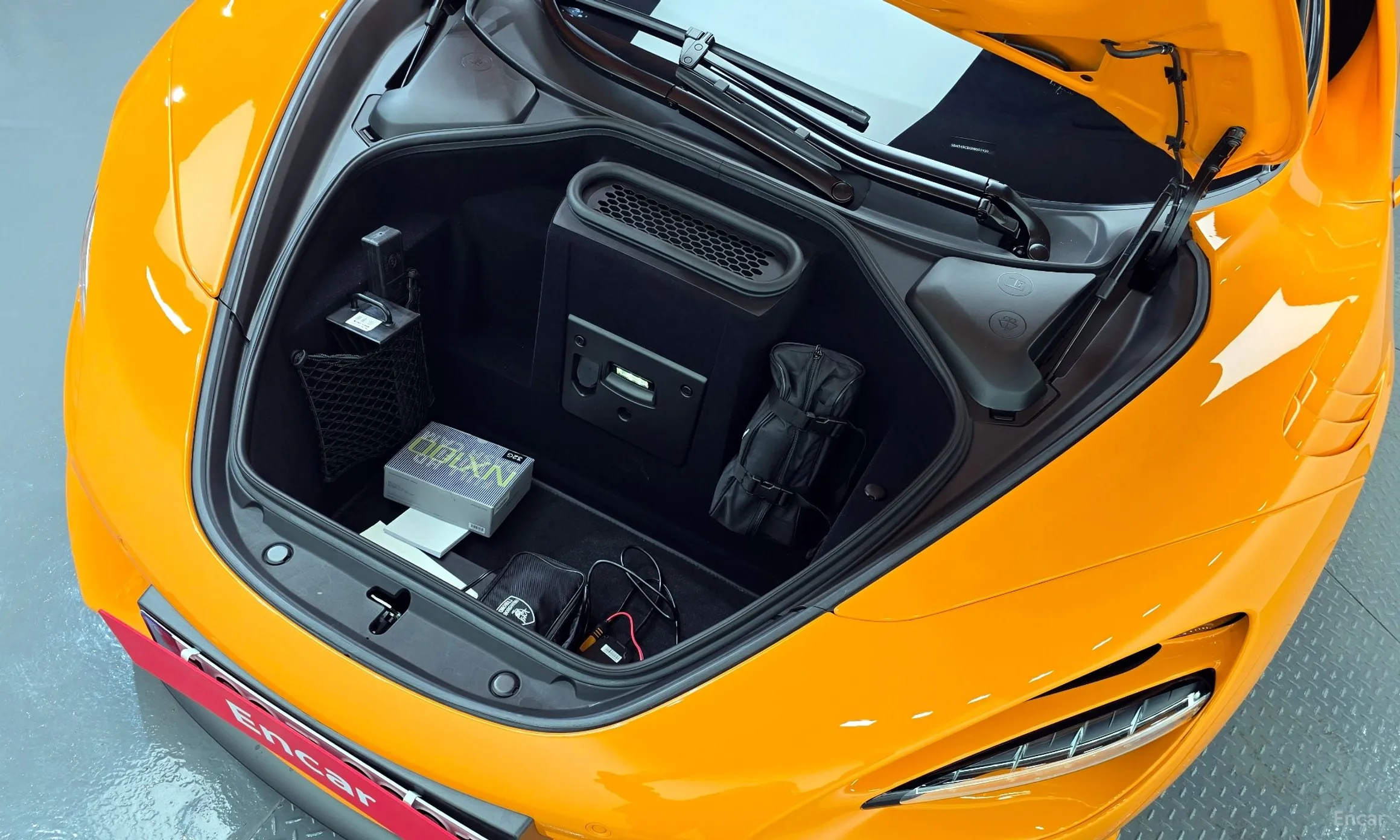 McLaren 750S превью 6