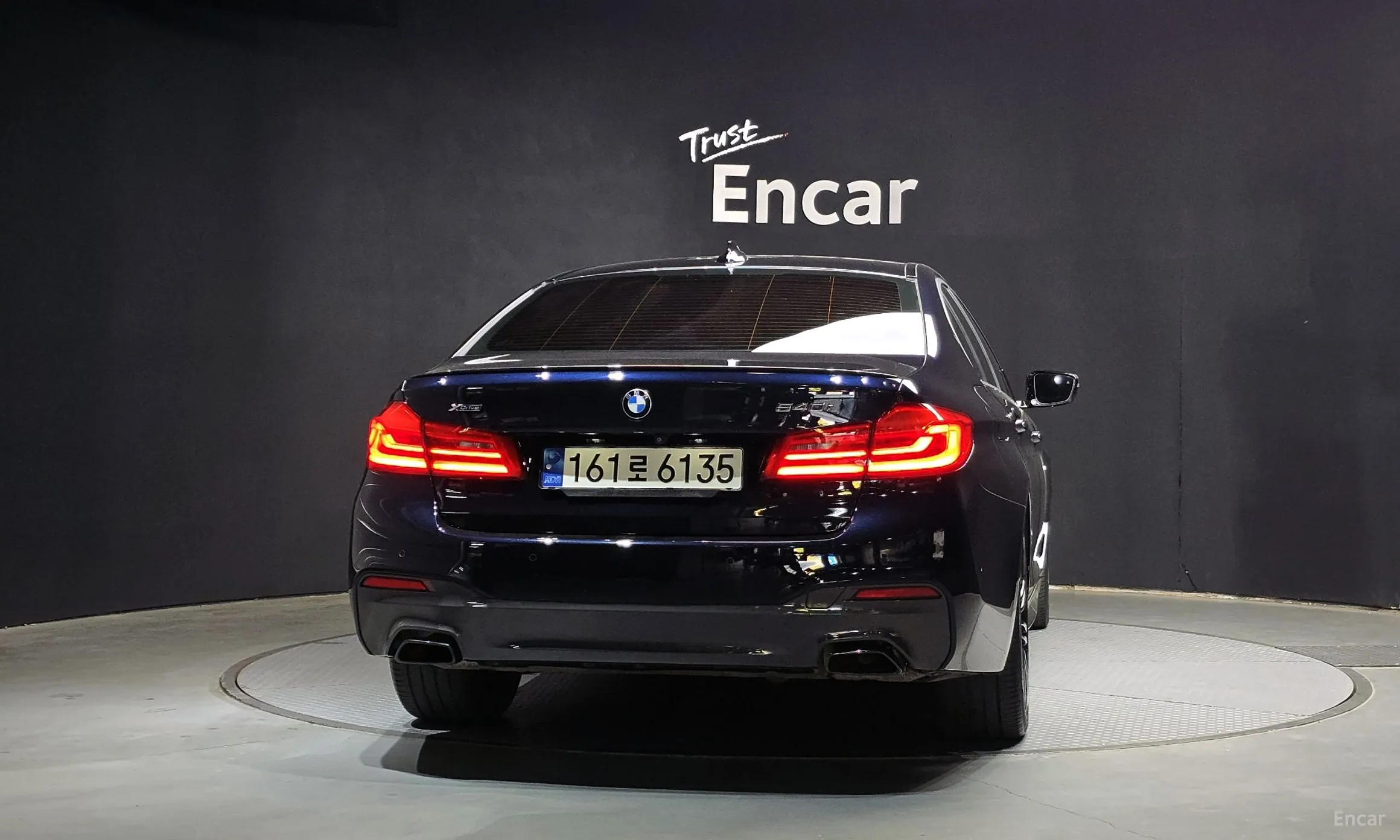 BMW 5 Series (G30) превью 3