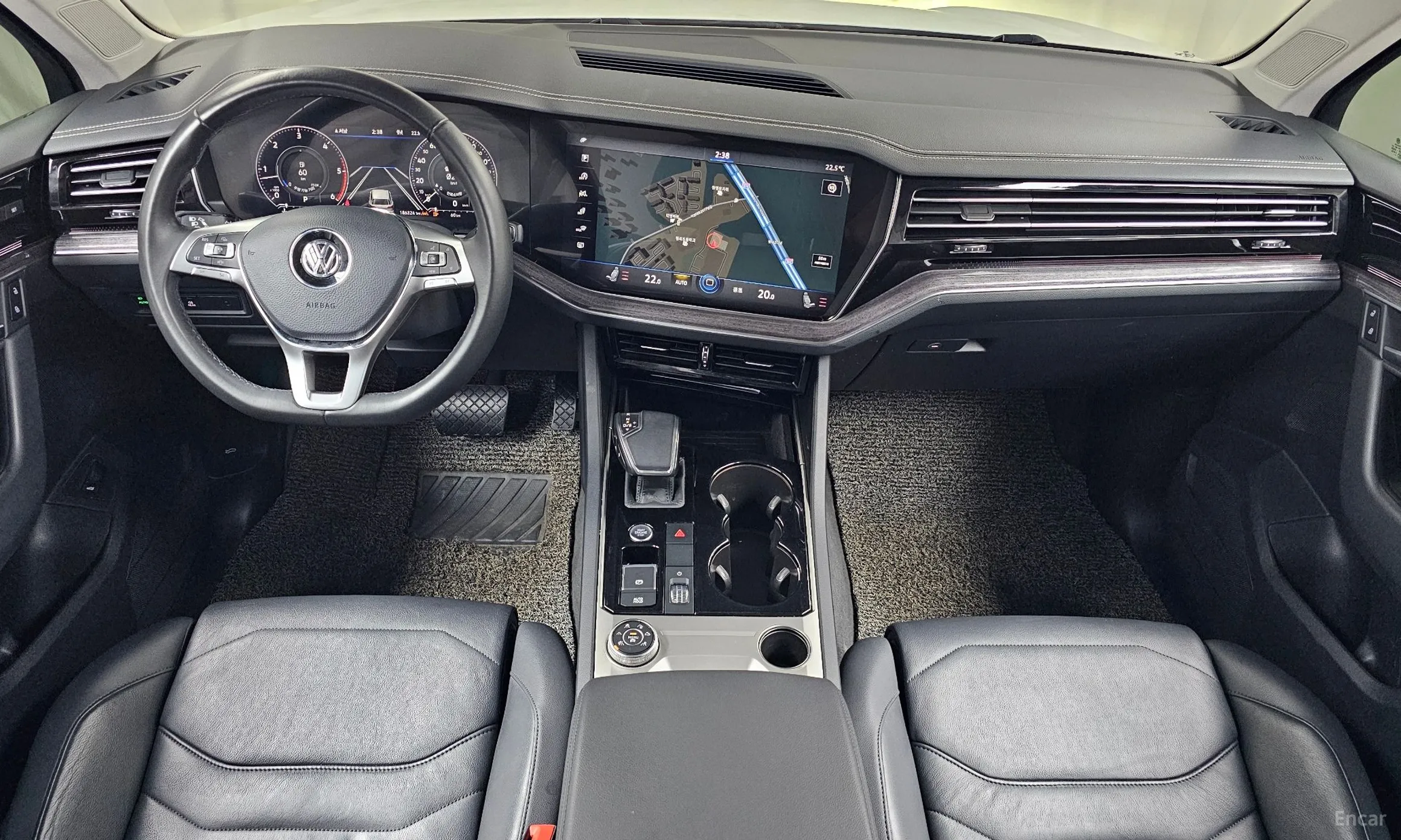Volkswagen Touareg 3rd Generation превью 4