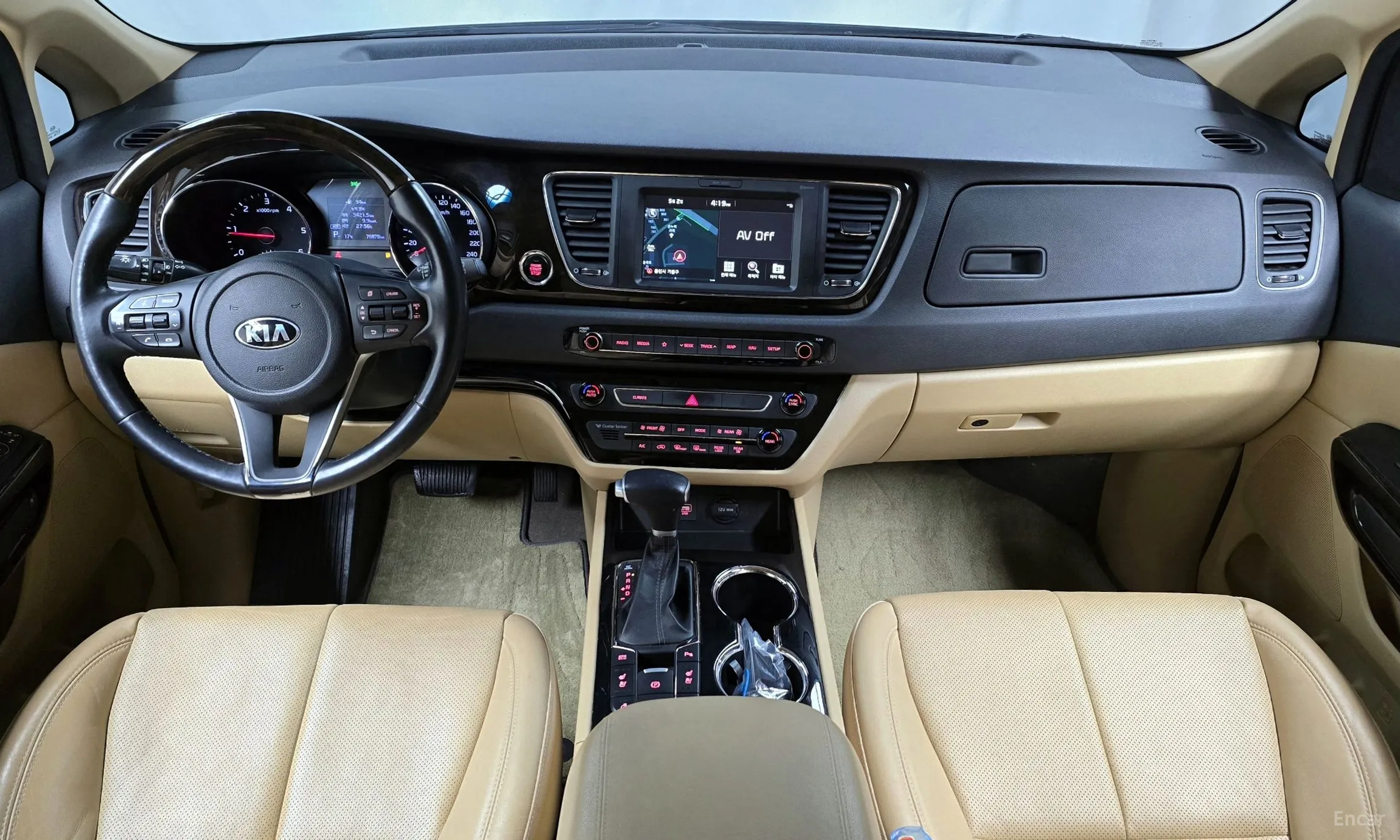 Kia Carnival превью 4