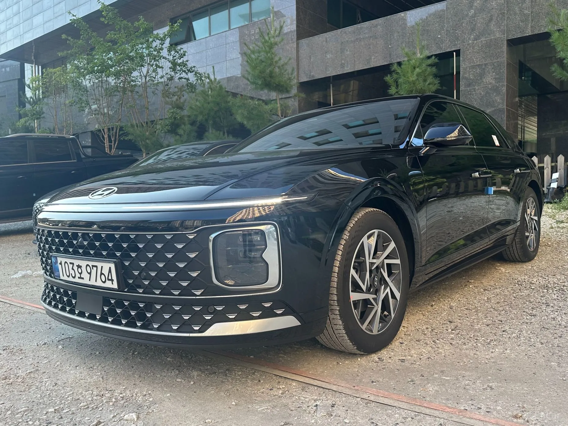 Hyundai Grandeur Hybrid (GN7) превью 2