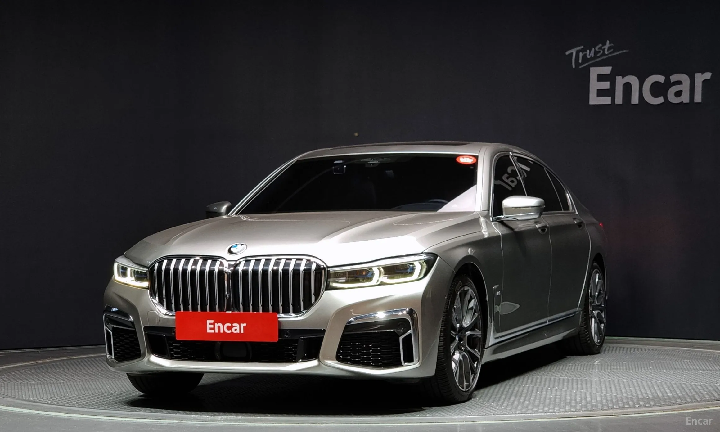 BMW 7 Series (G11)