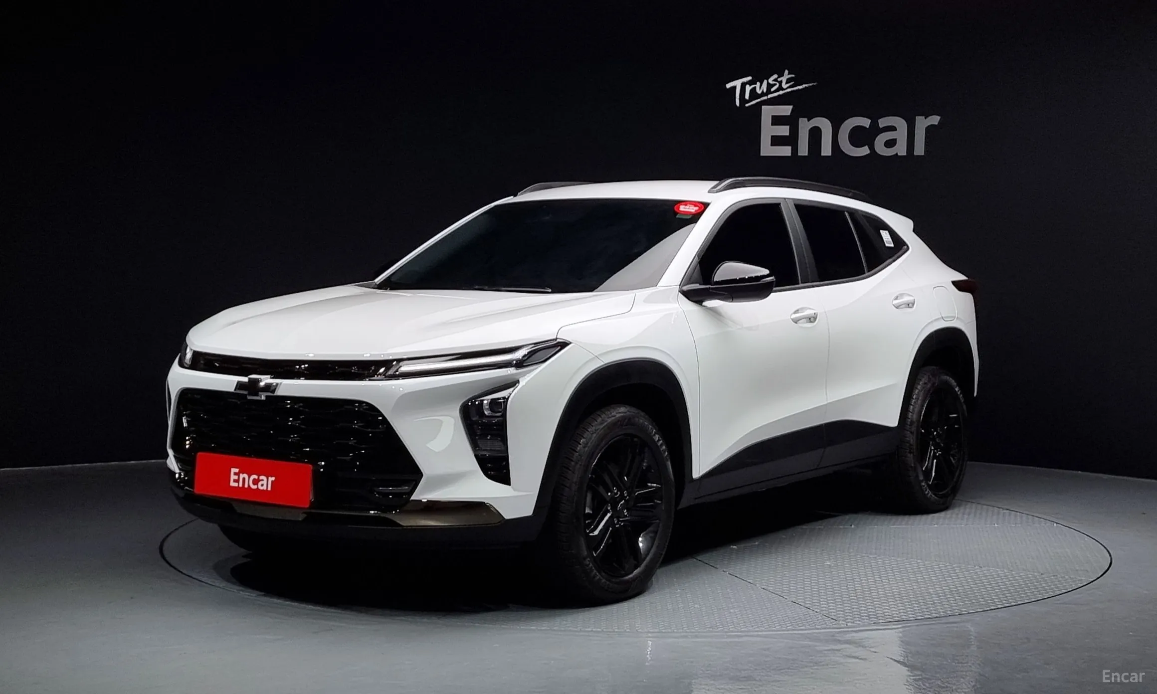 Trax Crossover